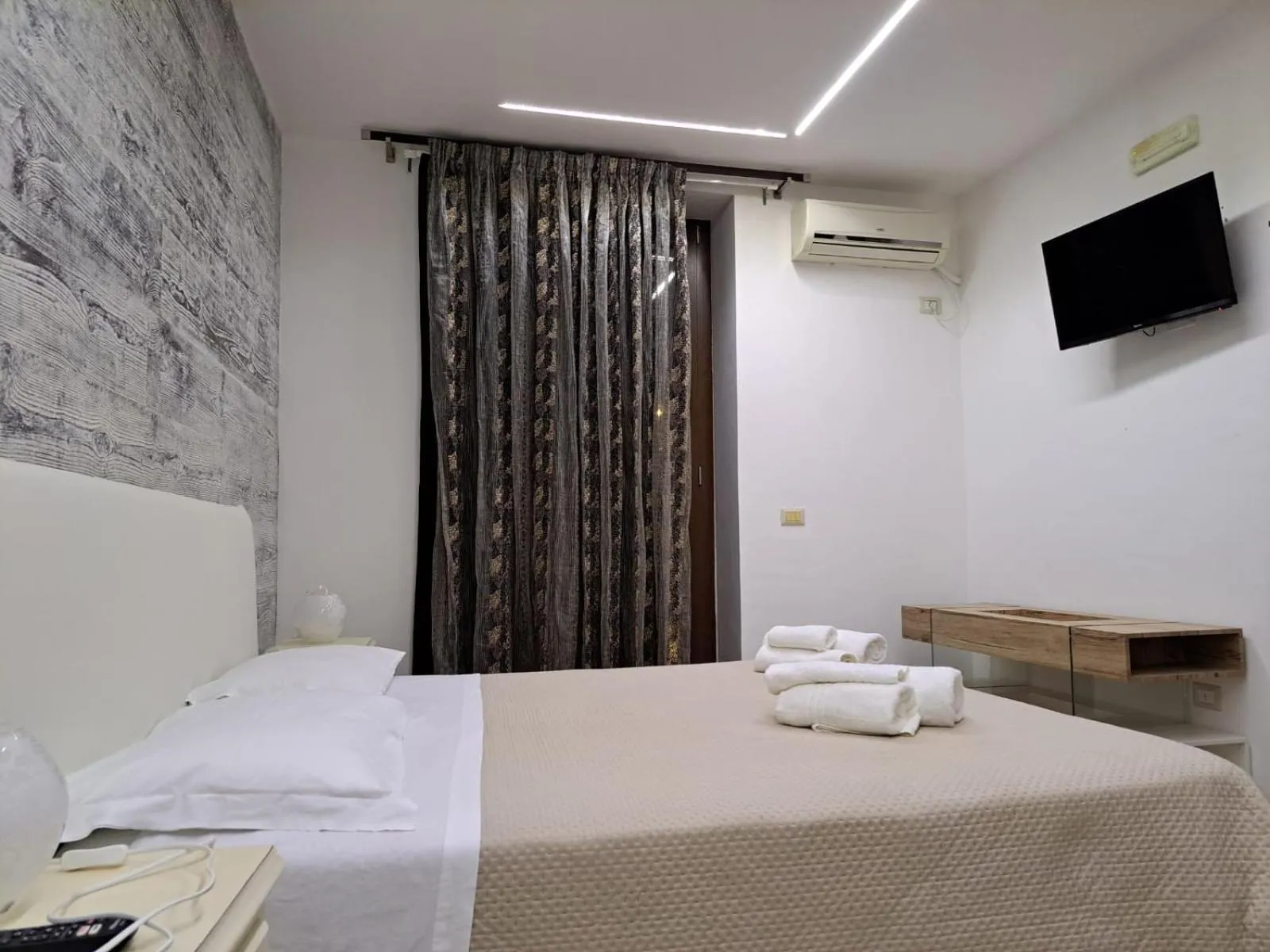 Bed in Casale Salento