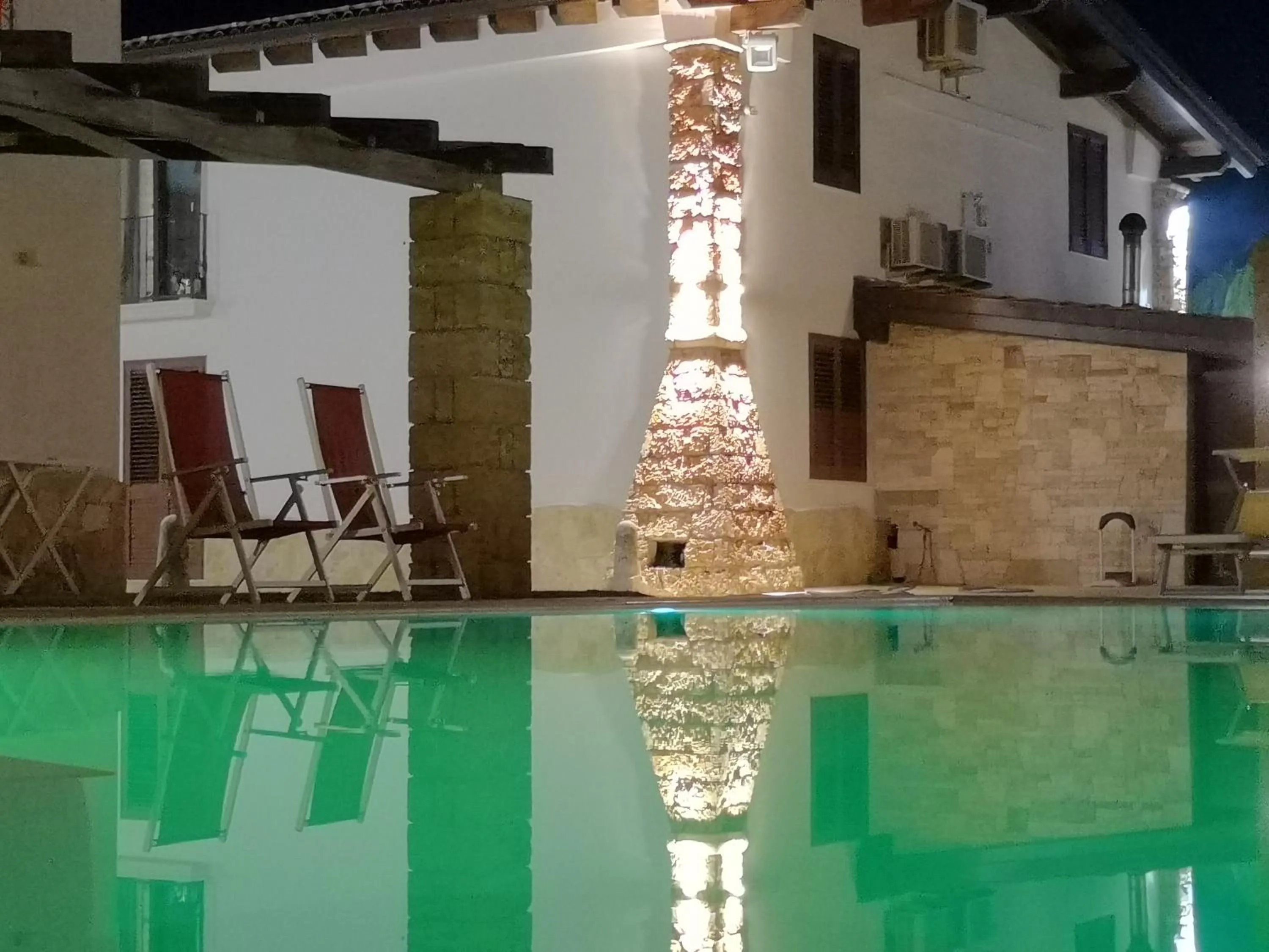 Pool view in Casale Salento