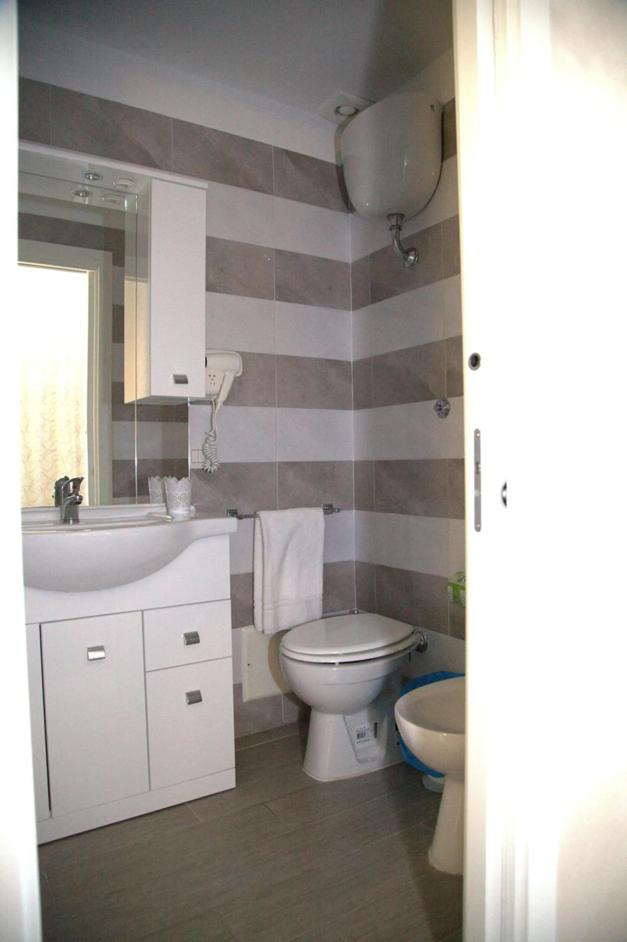 Day in Le Torri Aragonesi