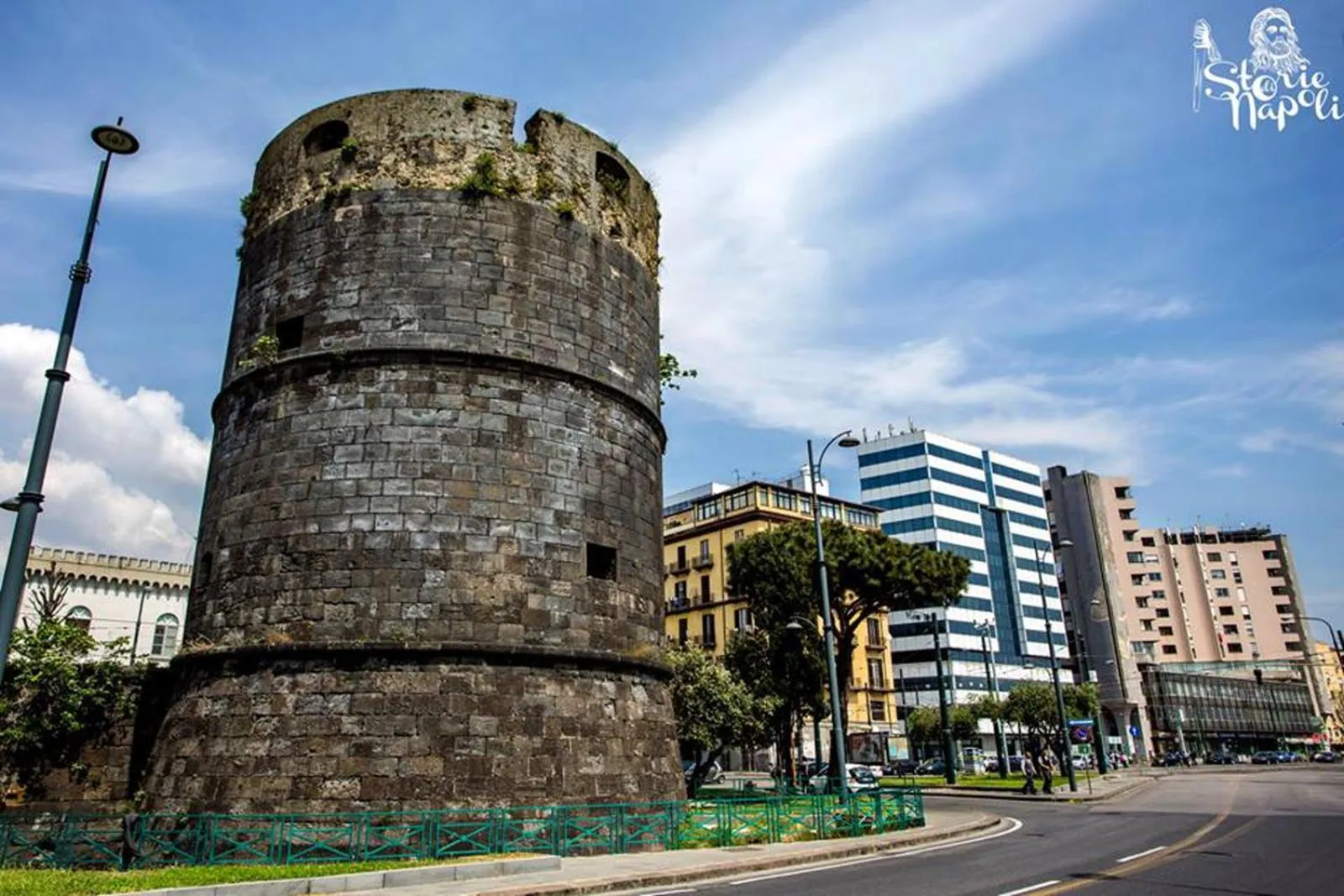 Nearby landmark in Le Torri Aragonesi
