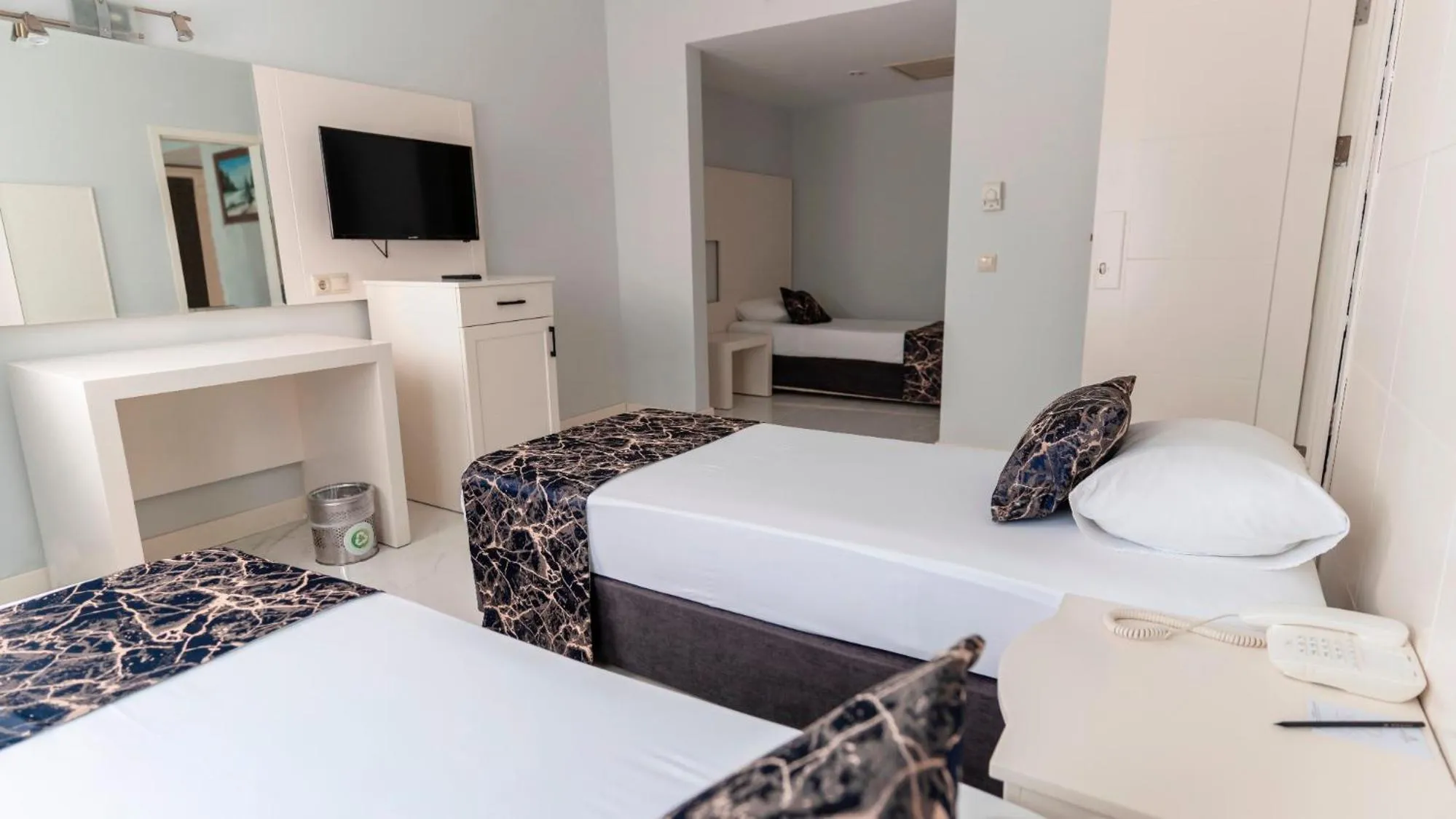 Bed in Rox Resort Hotel