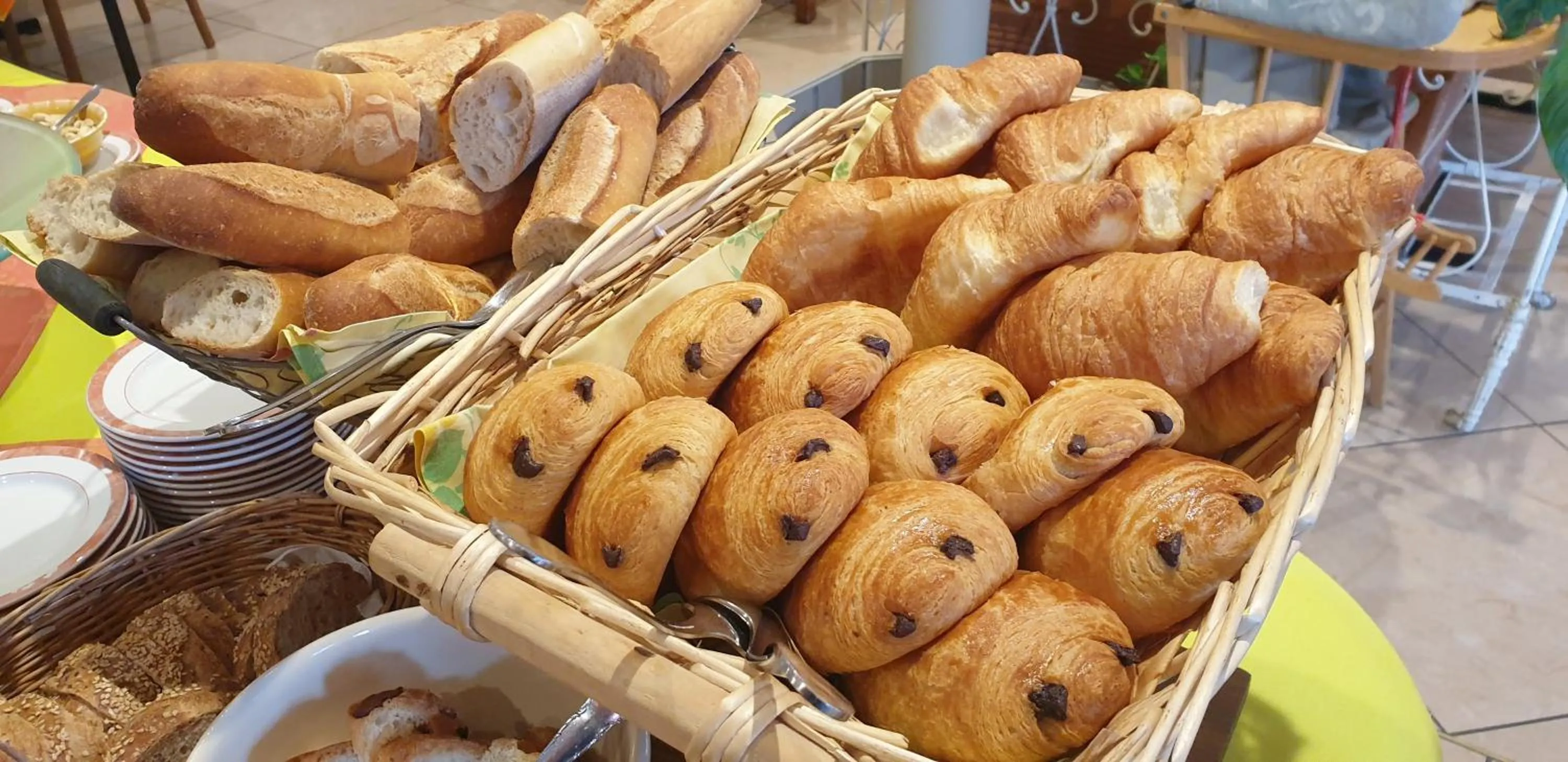 Breakfast, Food in Hotel Restaurant le Faudé