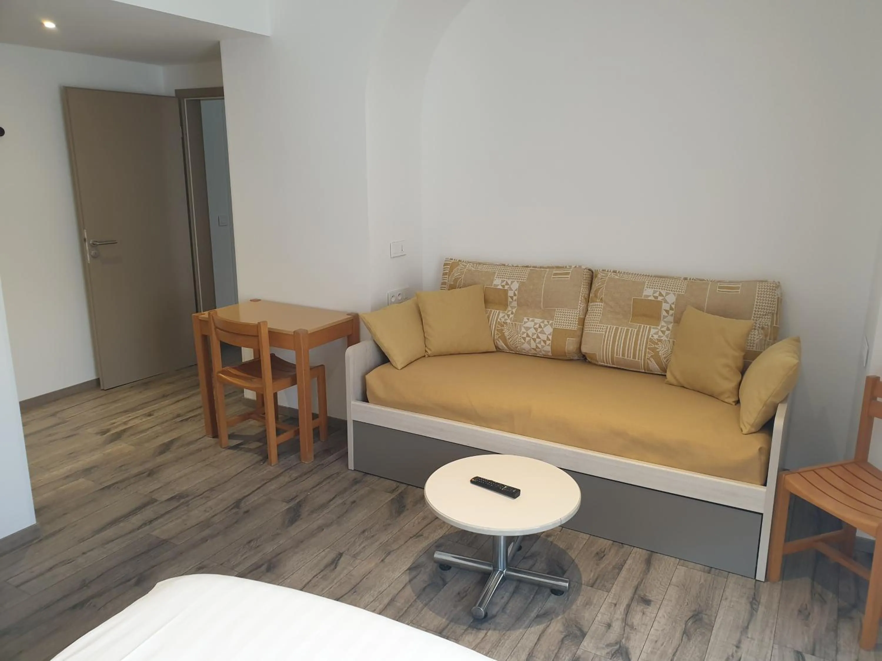 Photo of the whole room in Logis Hotel Restaurant Le Faudé