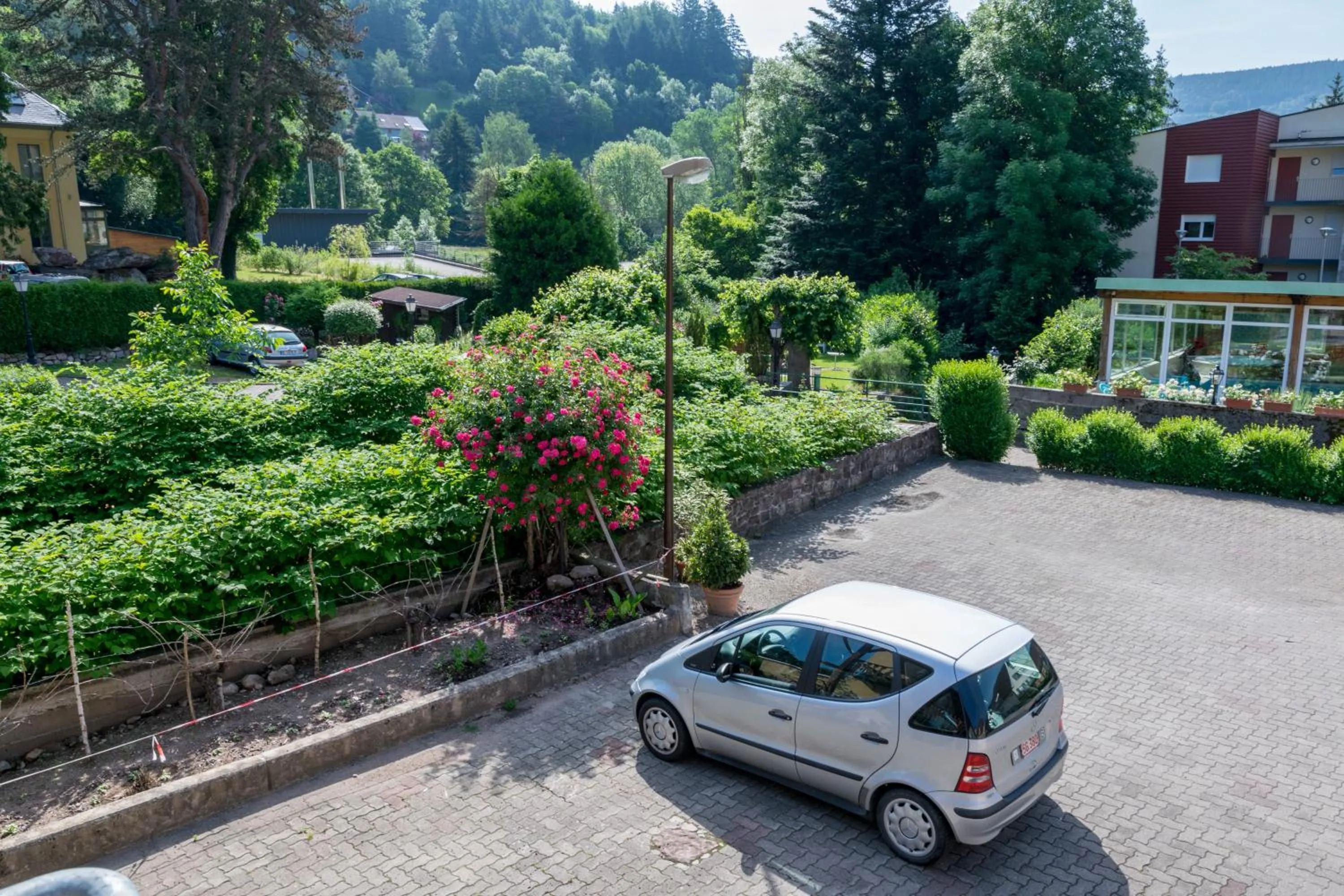 Garden in Hotel Restaurant le Faudé