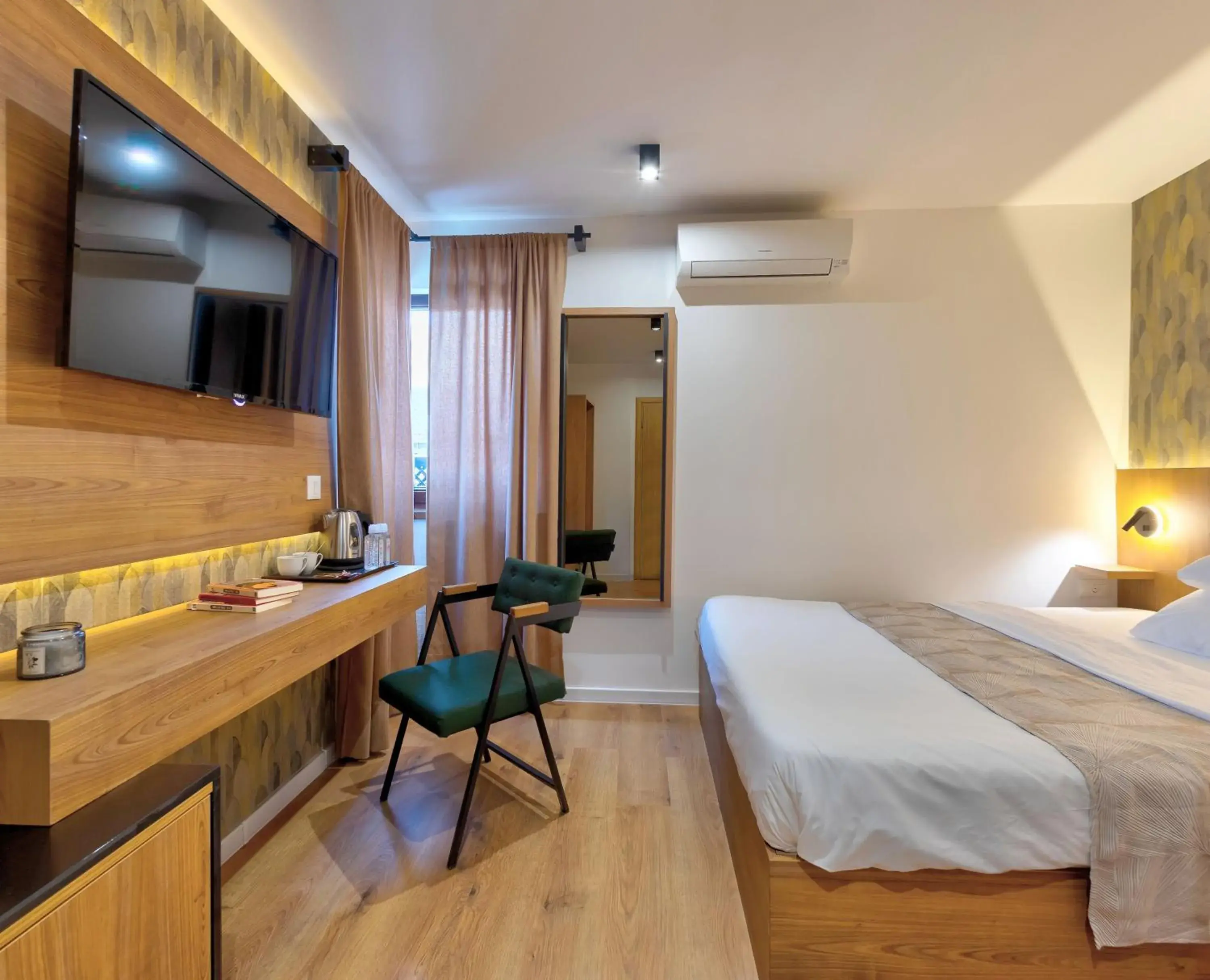 Standard Double Room in Hotel Sinan Han Standard Double Room in Hotel Sinan Han