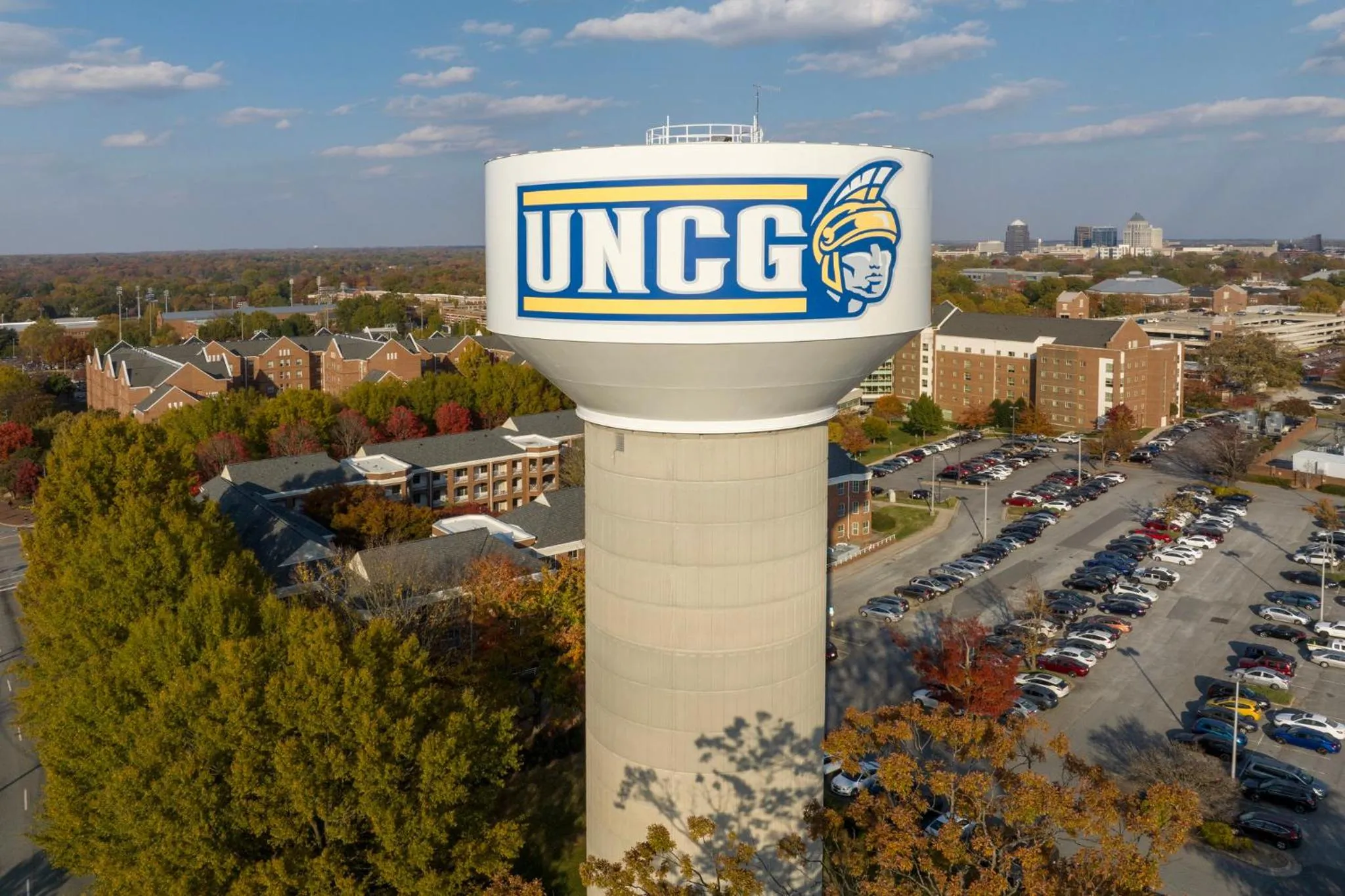 Area and facilities in Holiday Inn Express Hotel & Suites Greensboro - Airport Area by IHG