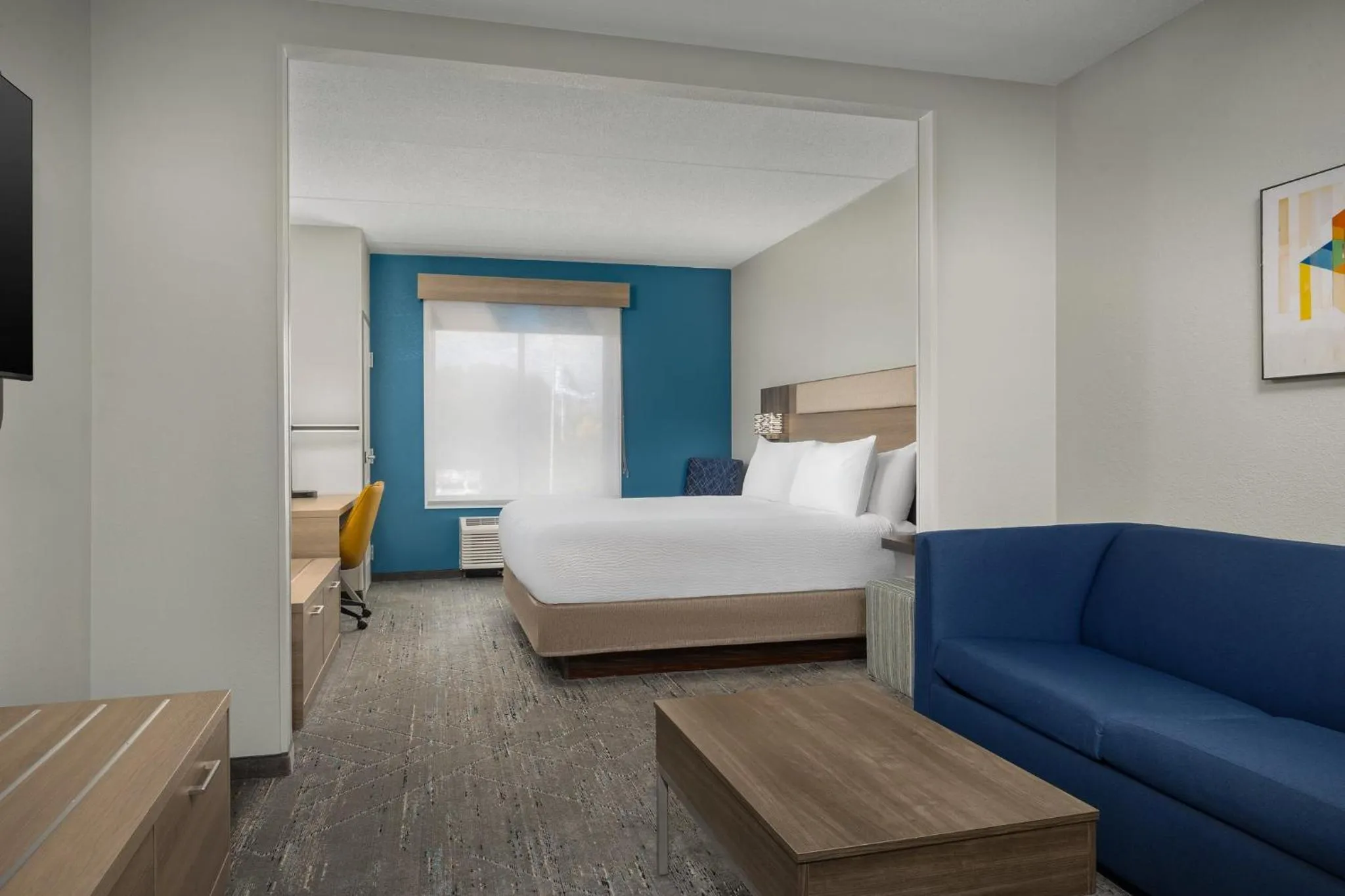 Photo of the whole room, Bed in Holiday Inn Express Hotel & Suites Greensboro - Airport Area by IHG