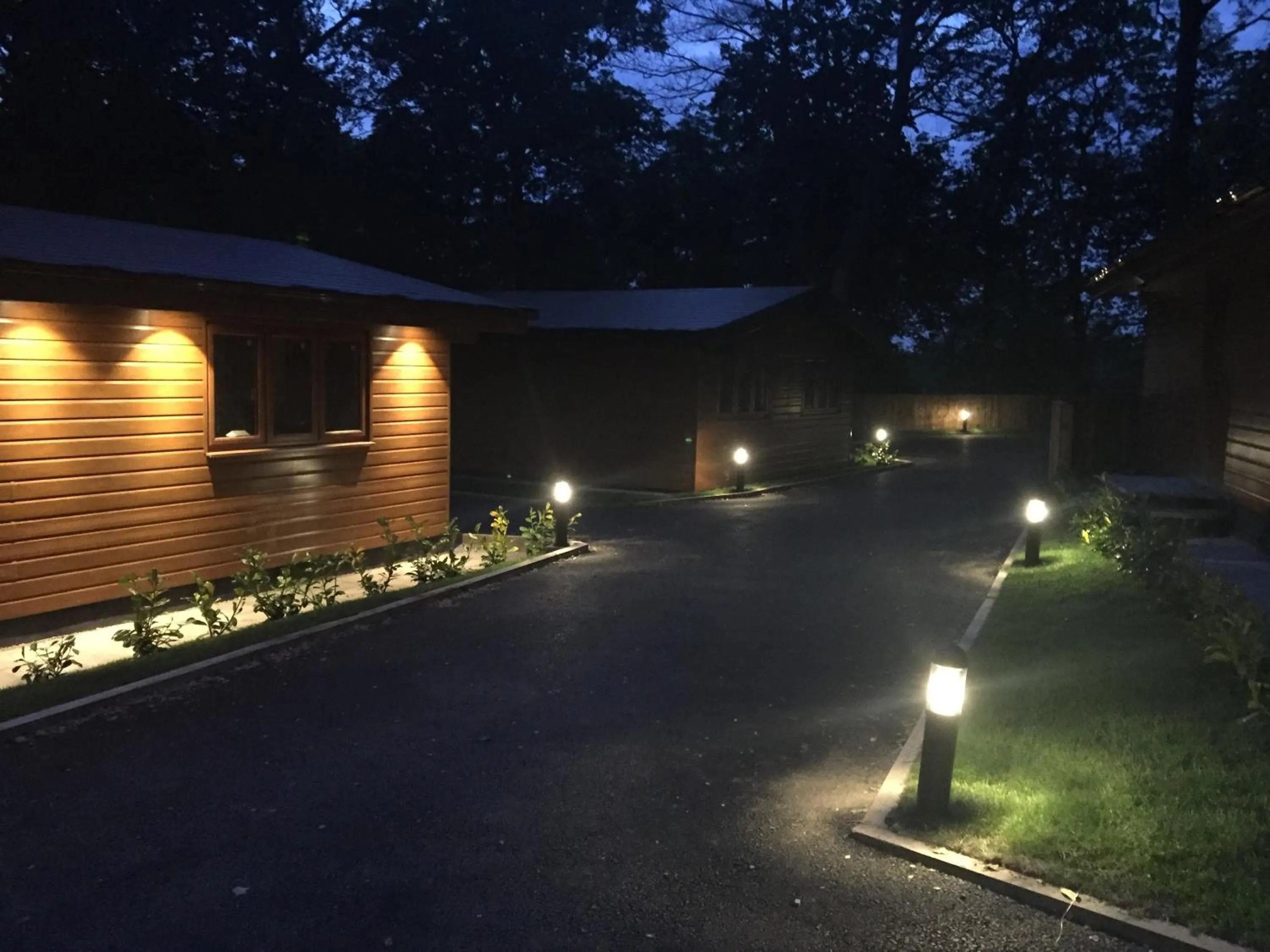 Shellow Lane Lodges