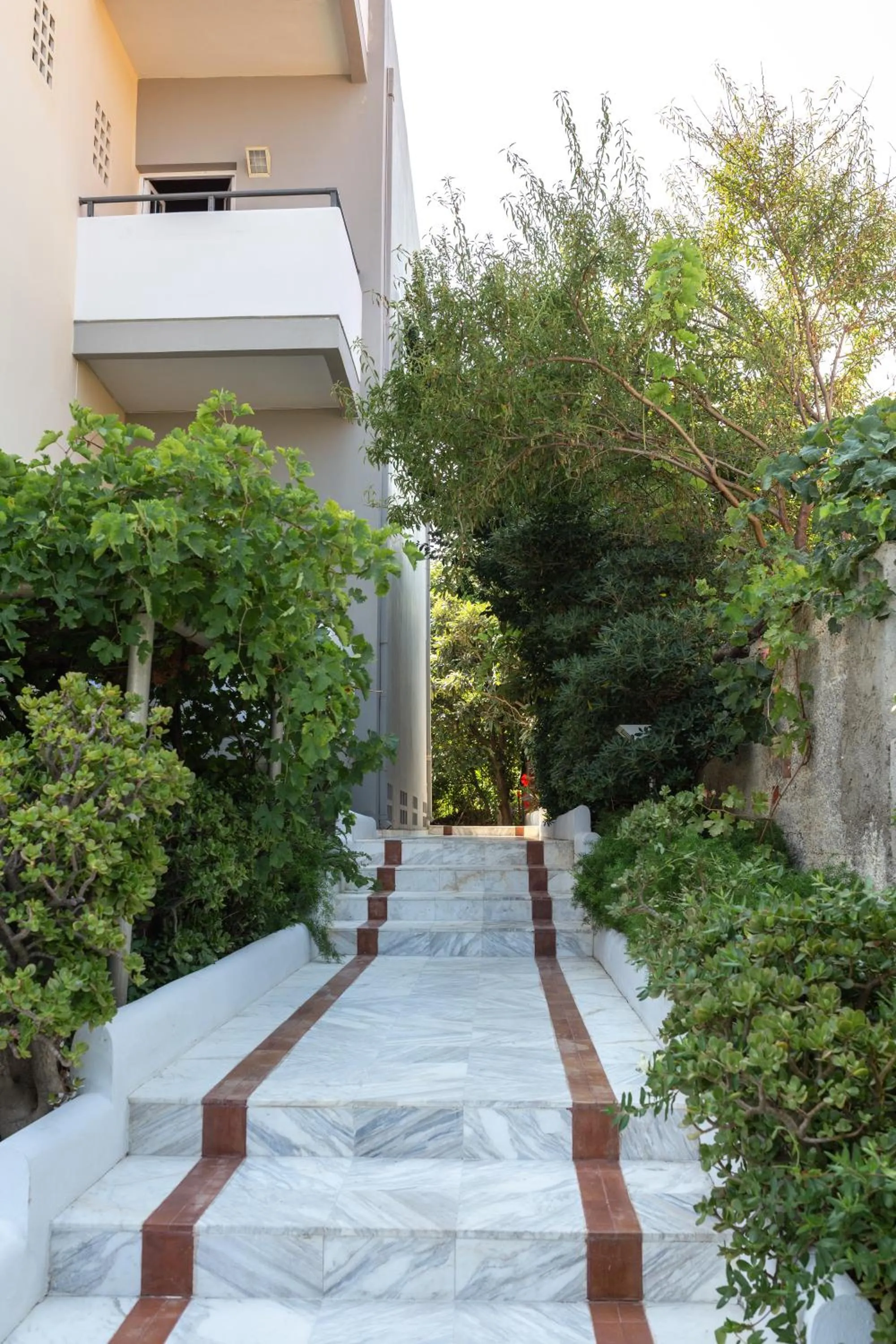 Garden in Manias Hotel Apartments