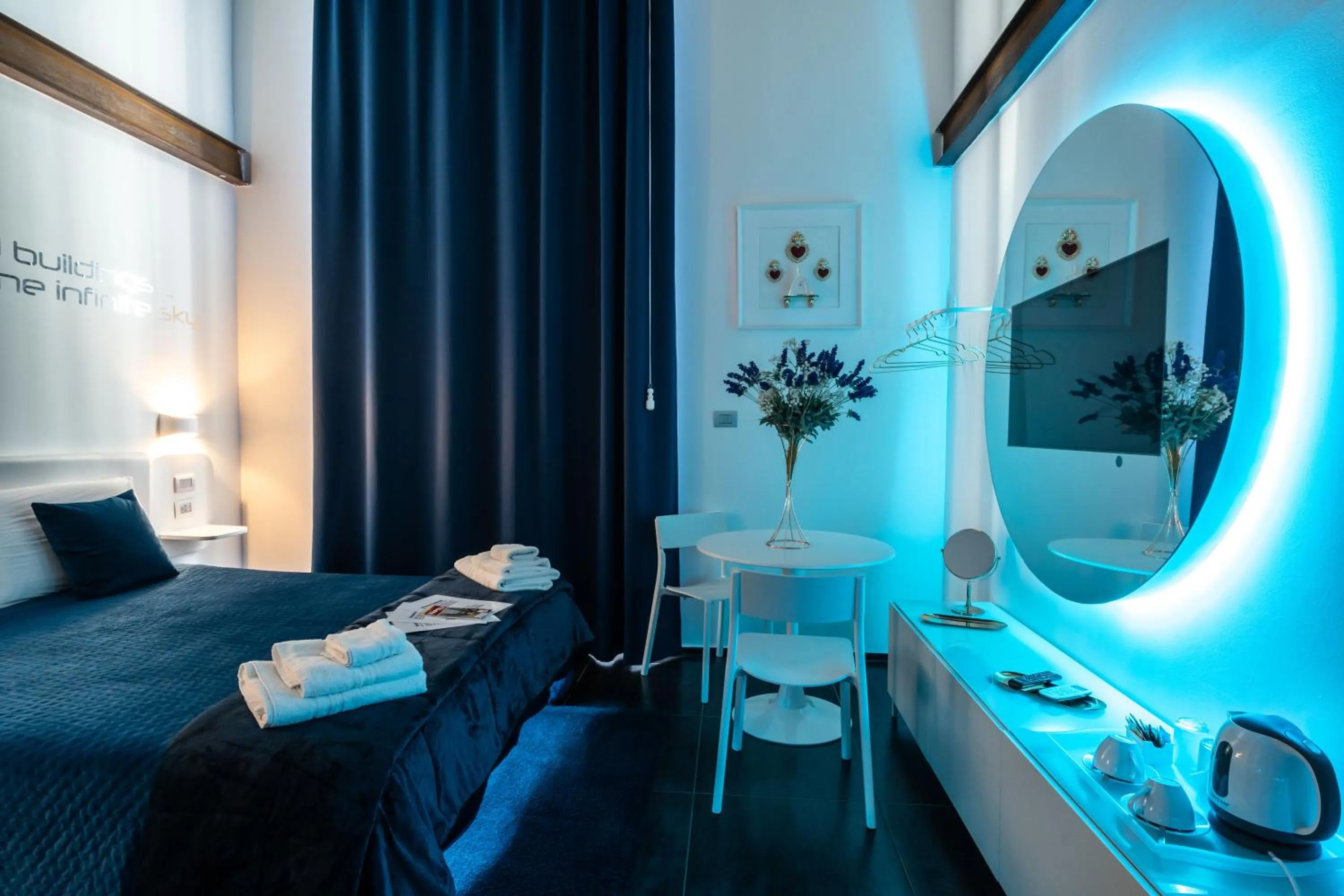 Bed in Skyhouse Chiaia