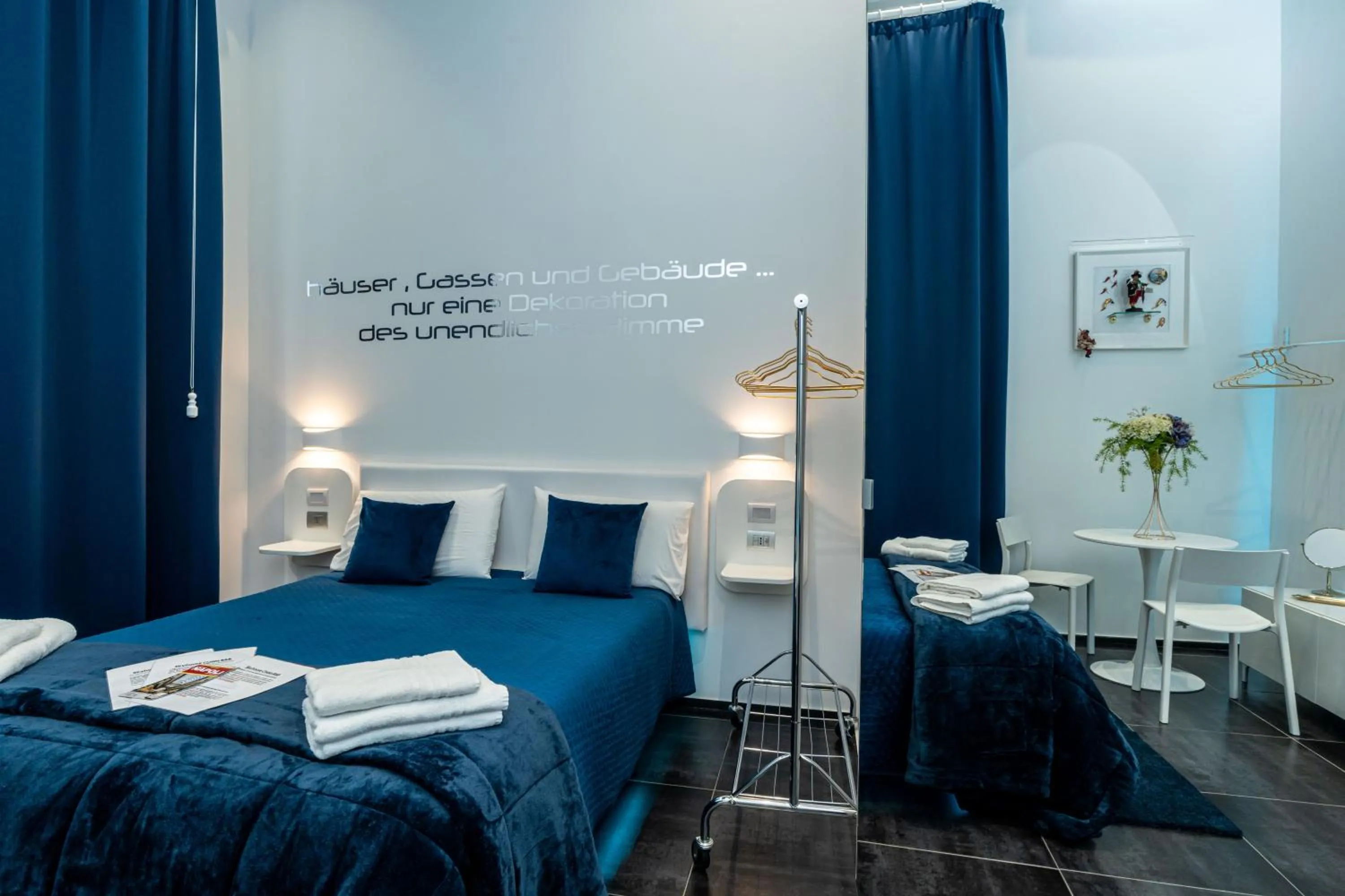 Bed in Skyhouse Chiaia