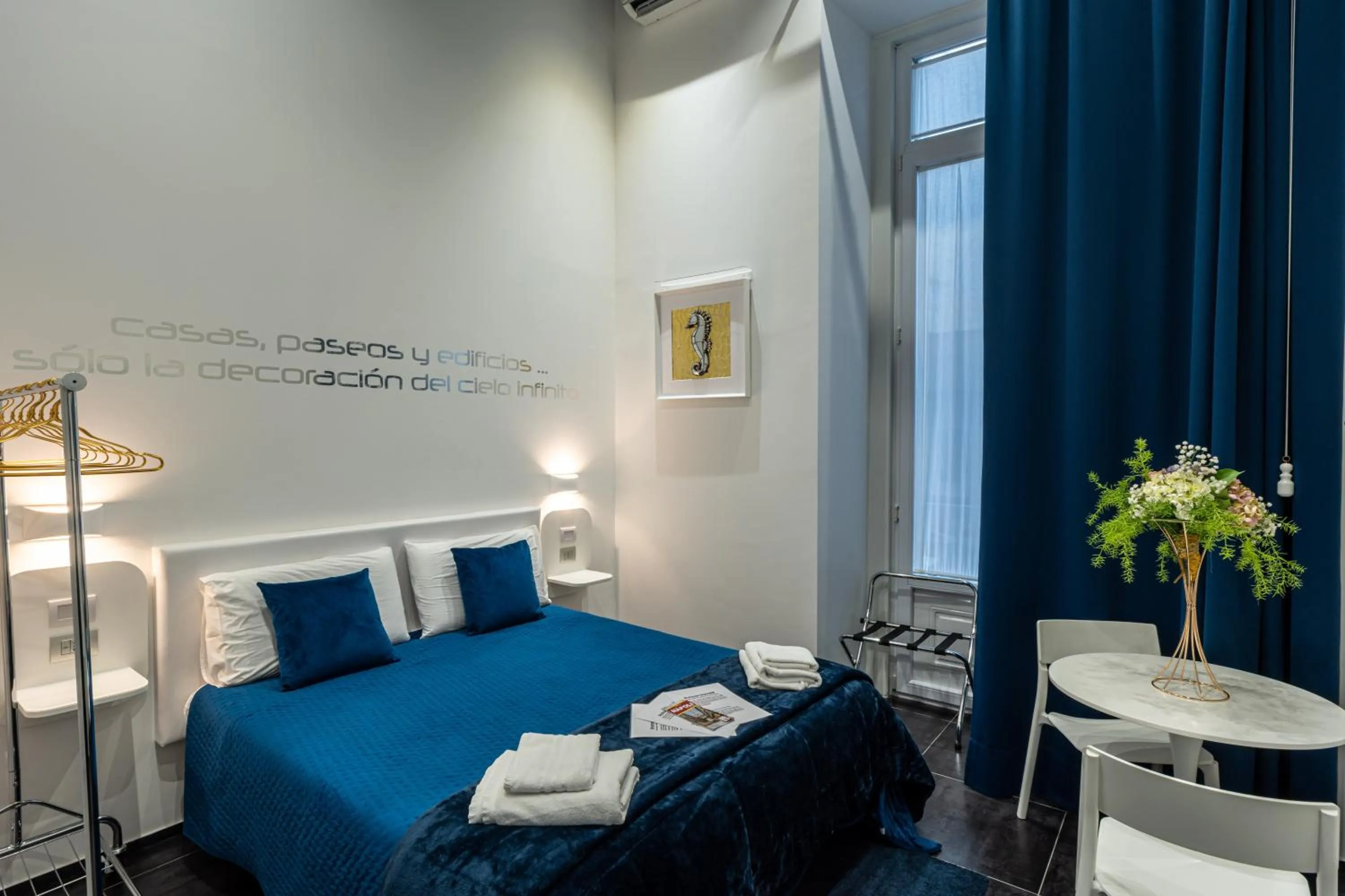 Bed in Skyhouse Chiaia