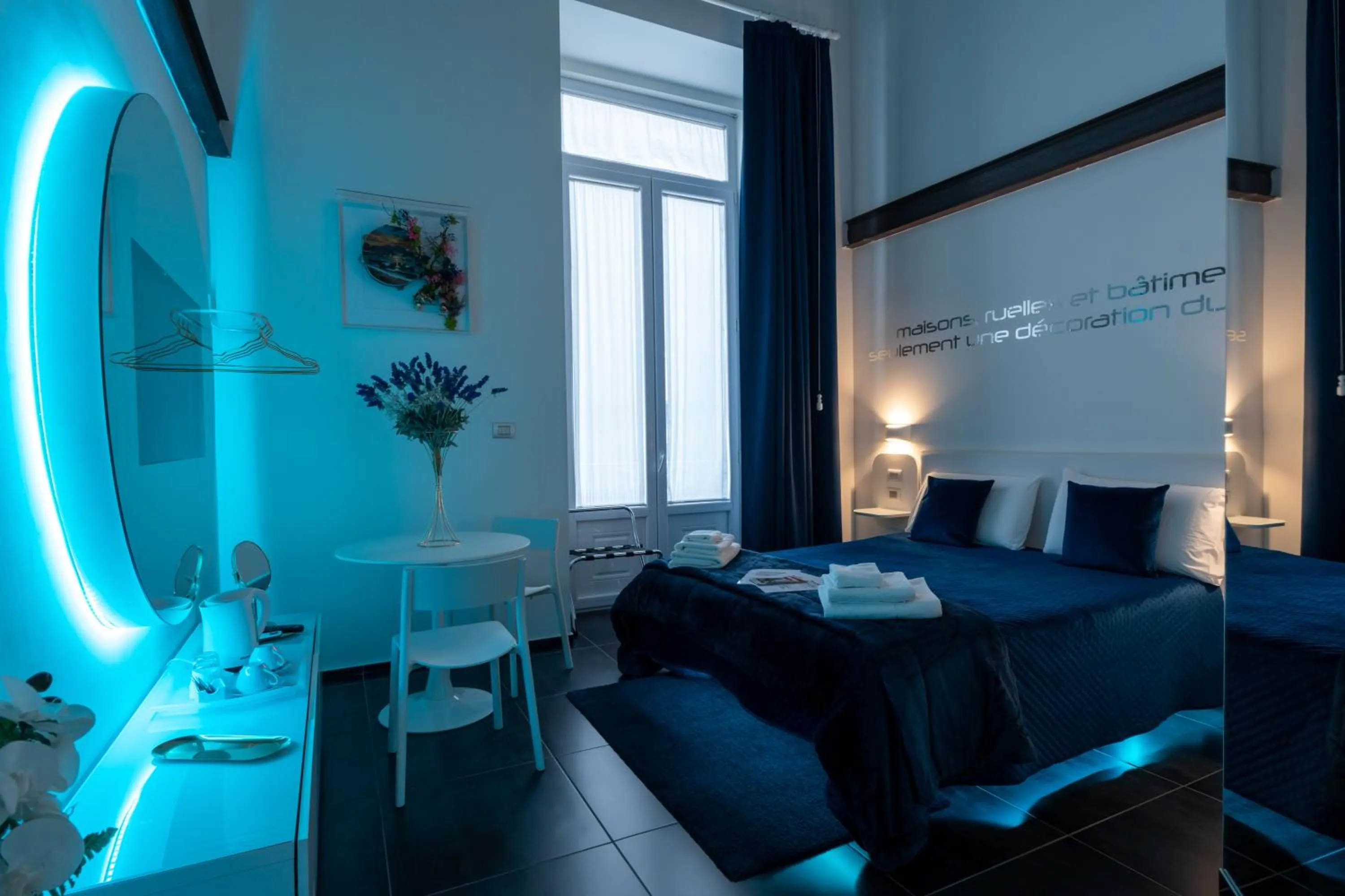 Bed in Skyhouse Chiaia