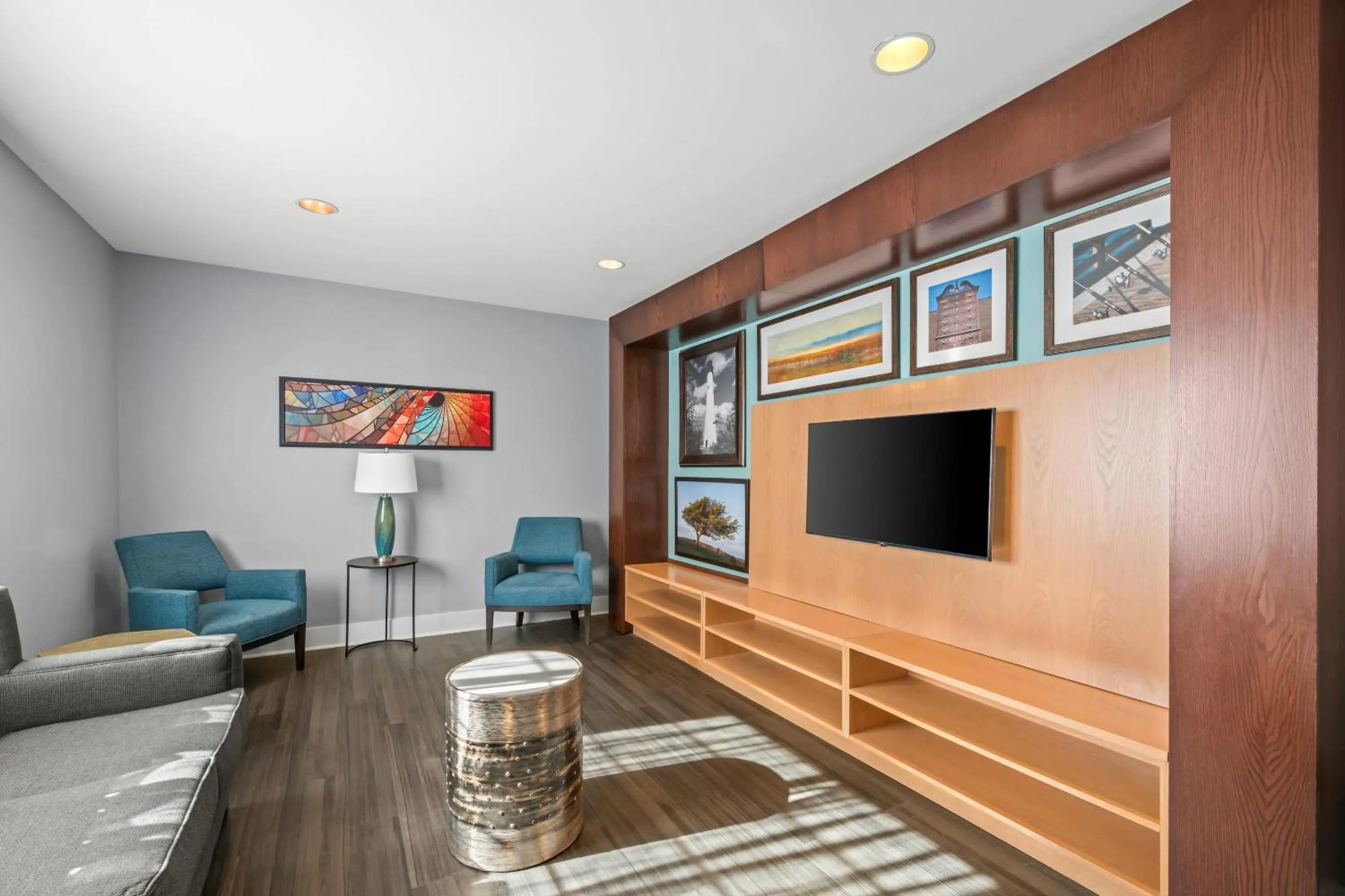 Breakfast in MainStay Suites Greensboro