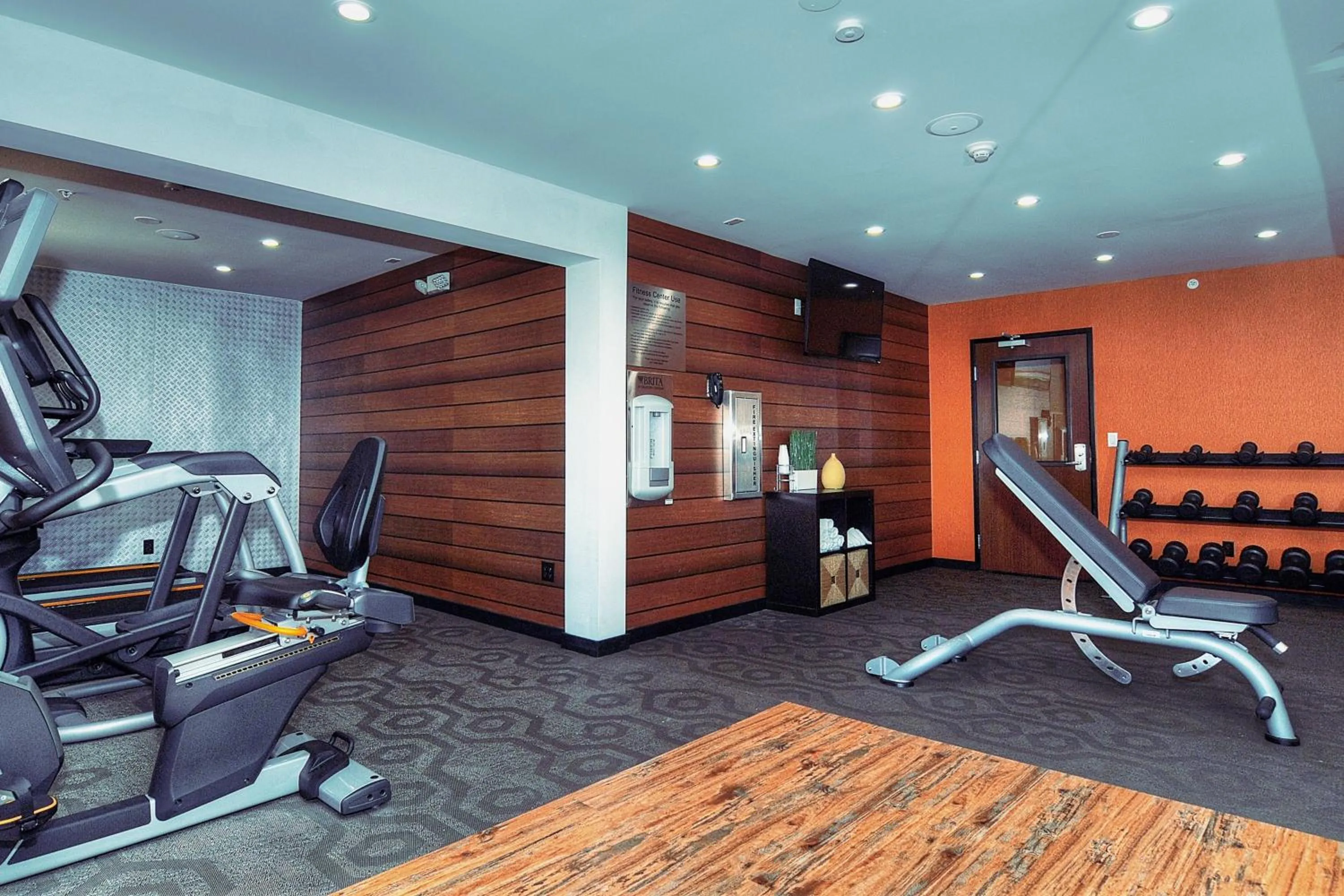 Fitness centre/facilities in Fairfield Inn & Suites by Marriott Los Angeles Rosemead