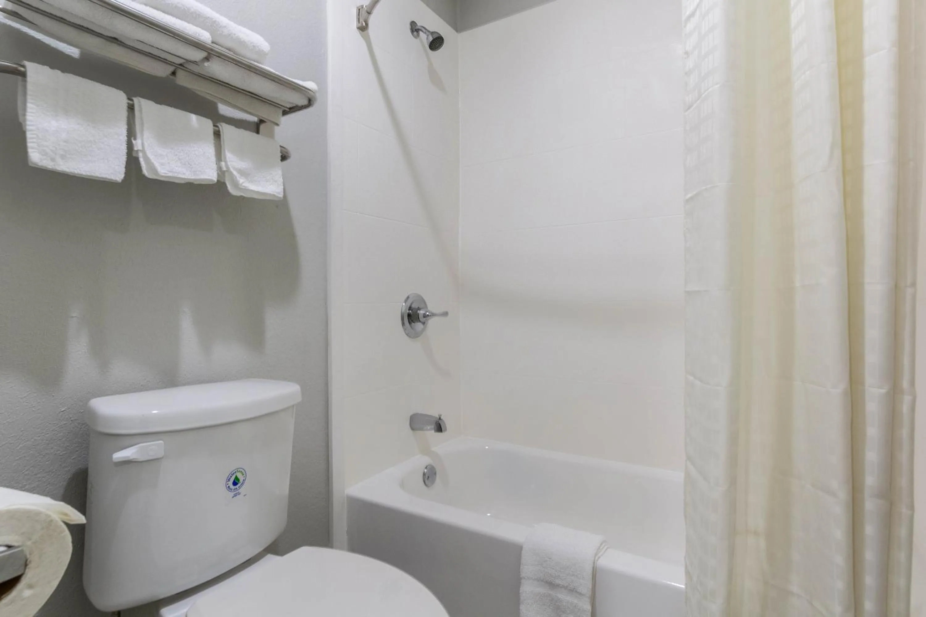 Scottish Inn and Suites Tomball