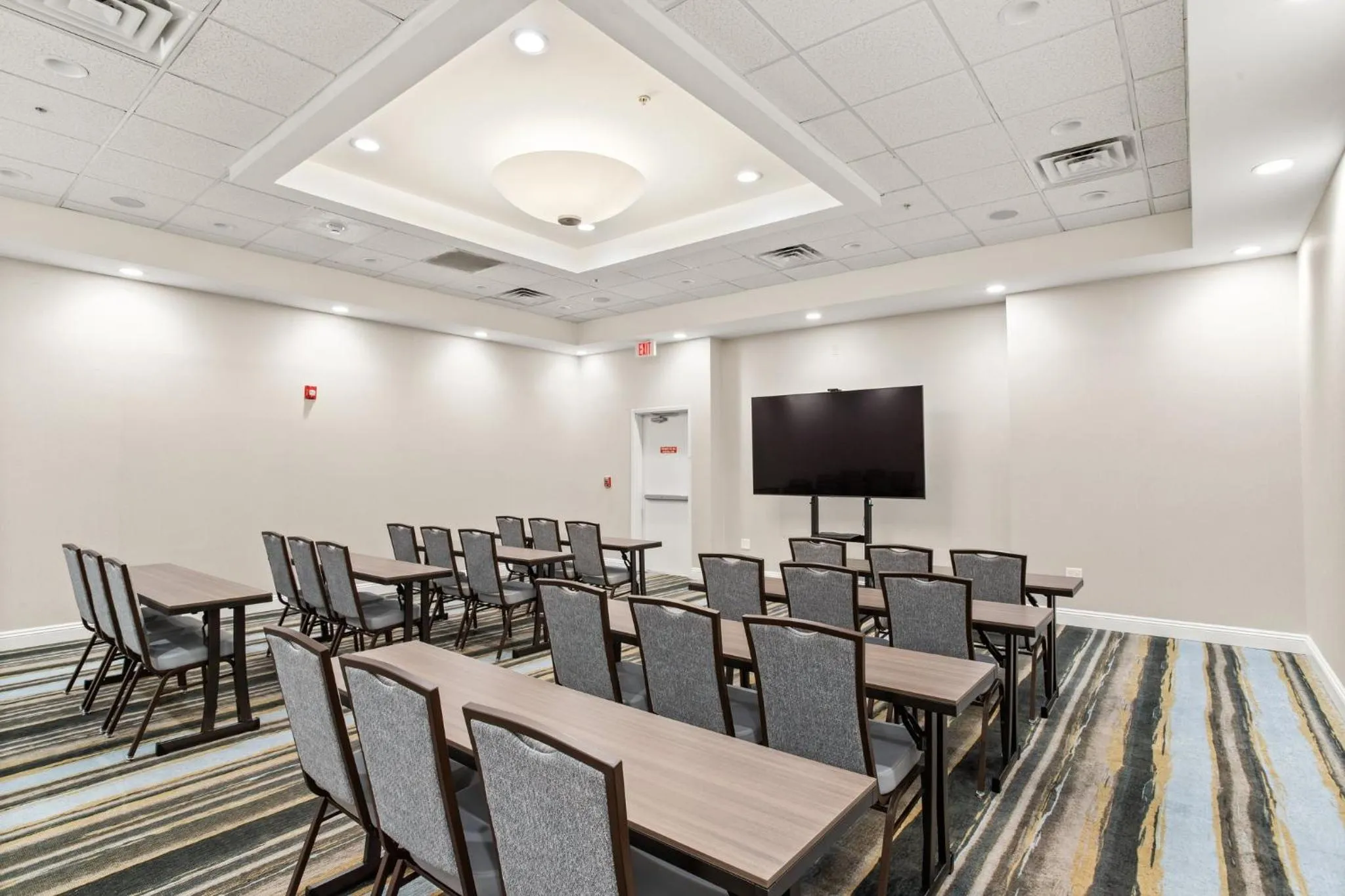 Meeting/conference room in Holiday Inn Baton Rouge College Drive I-10 by IHG