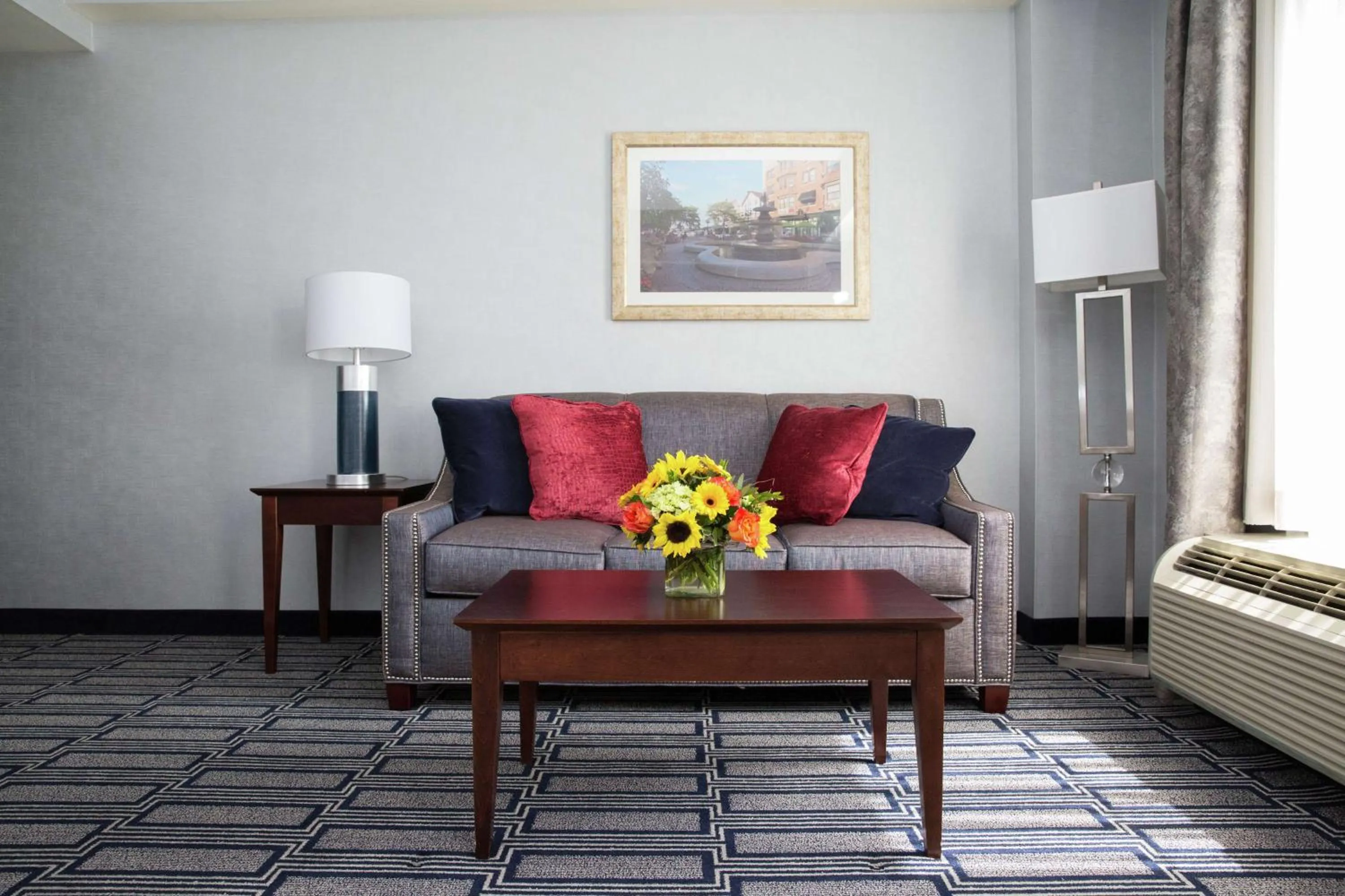 Living room in Hampton Inn & Suites Providence Downtown