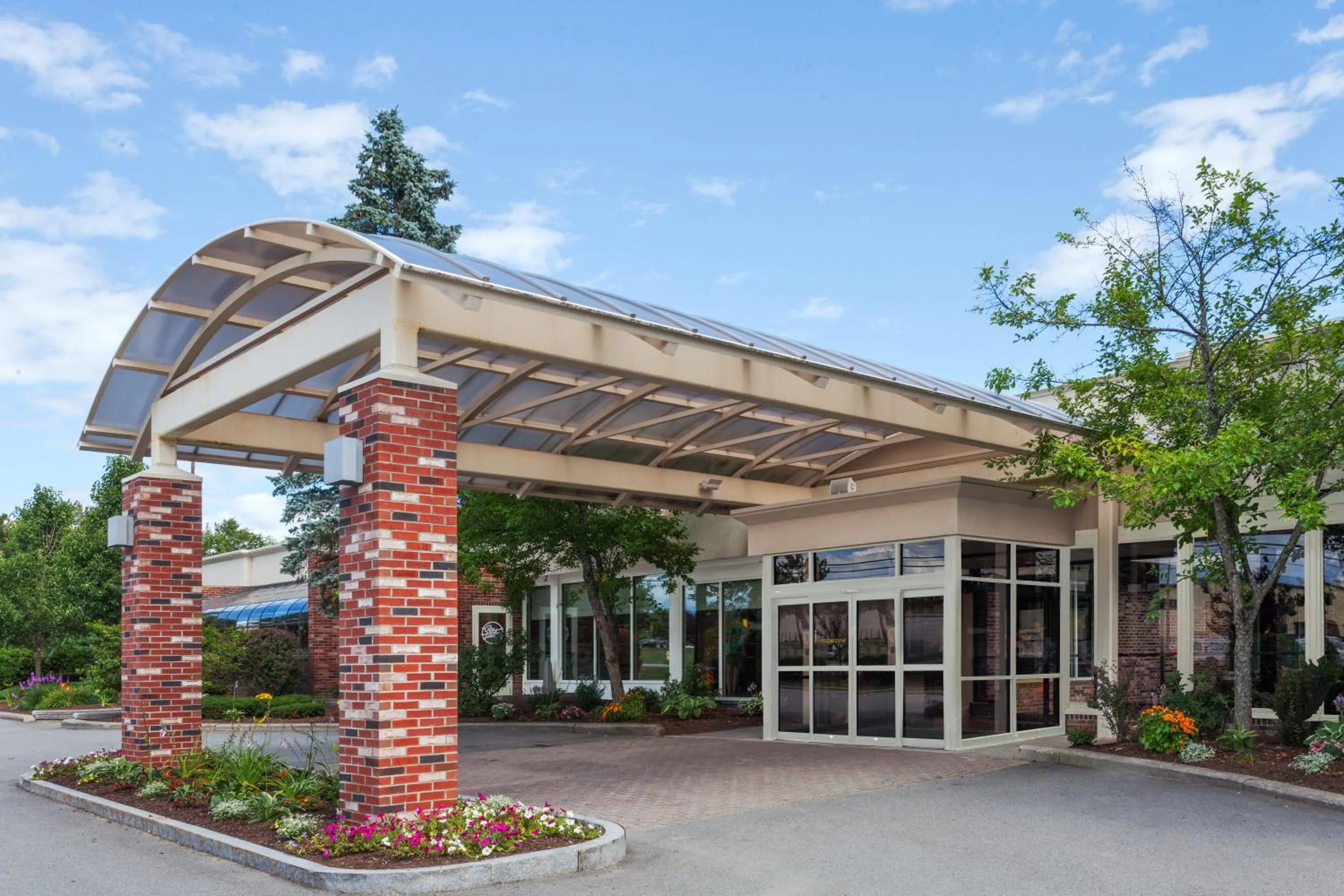 Property building in Holiday Inn Bangor by IHG