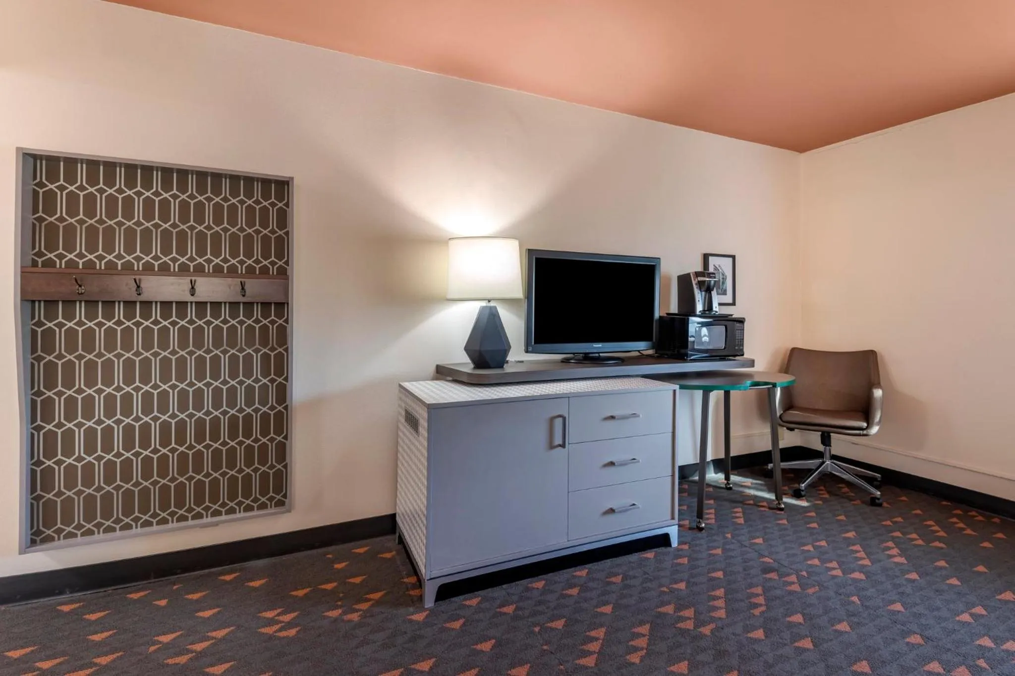 Photo of the whole room in Holiday Inn Bangor by IHG