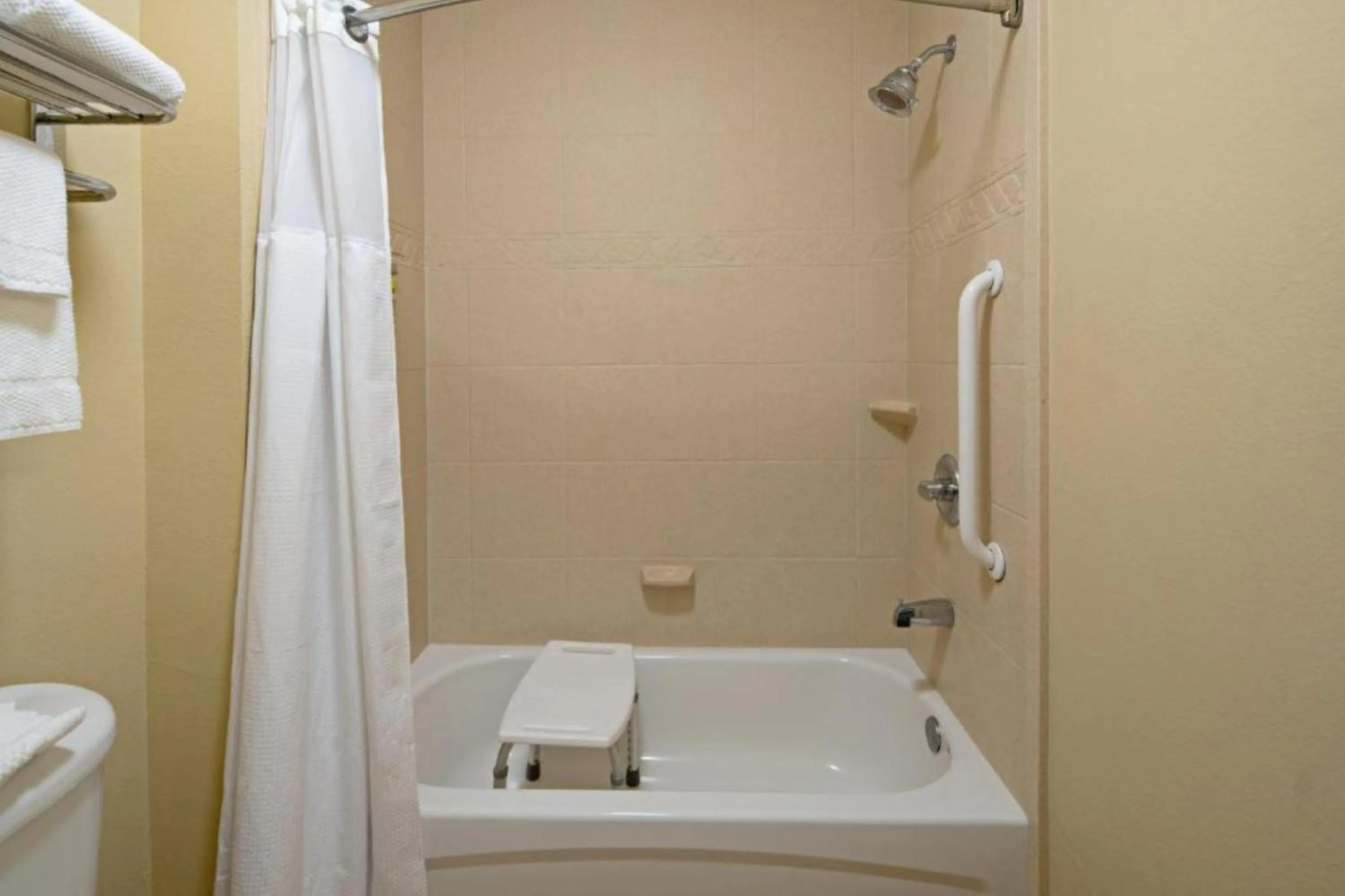 Bathroom in Staybridge Suites Palmdale by IHG
