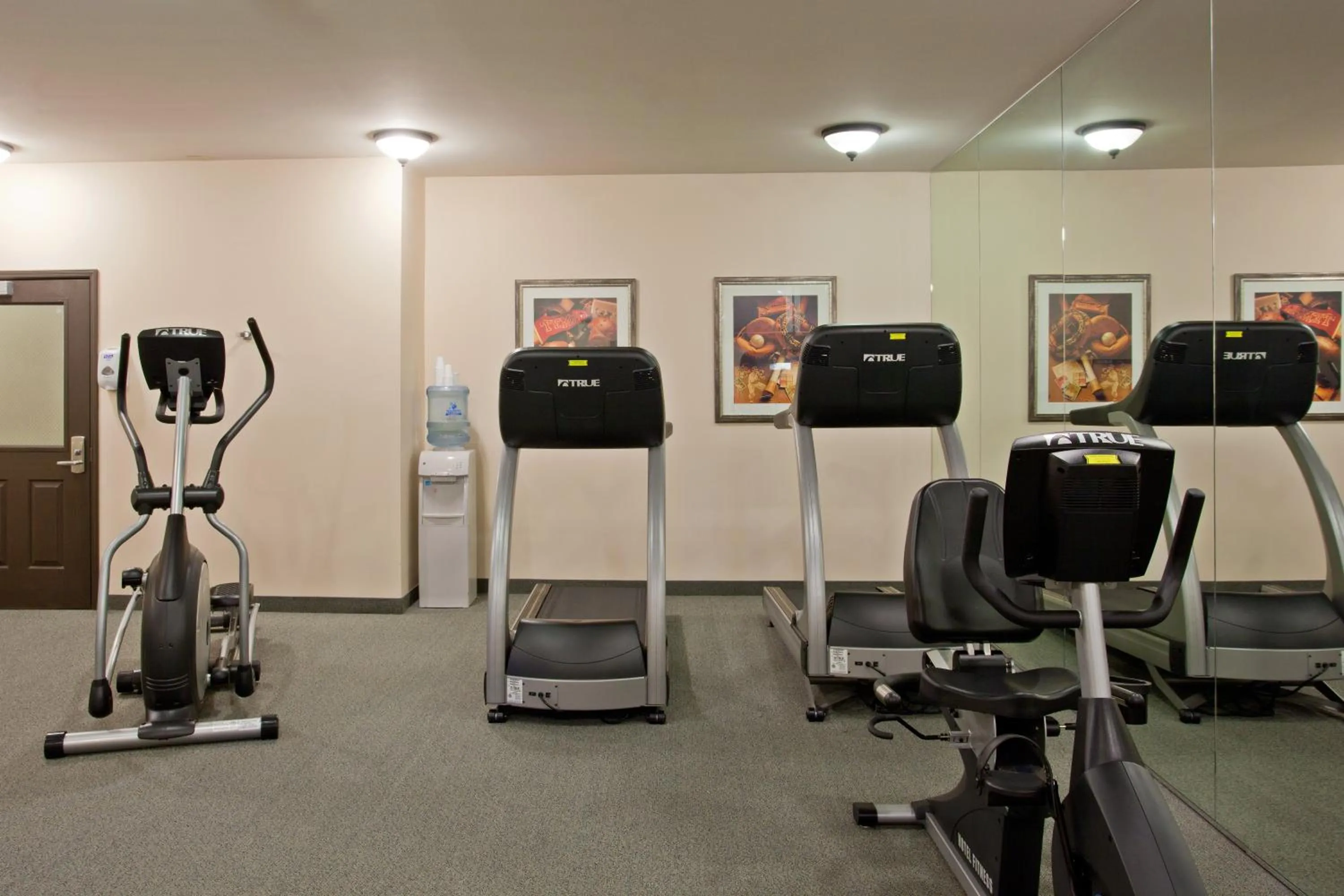 Fitness centre/facilities in Staybridge Suites Palmdale by IHG