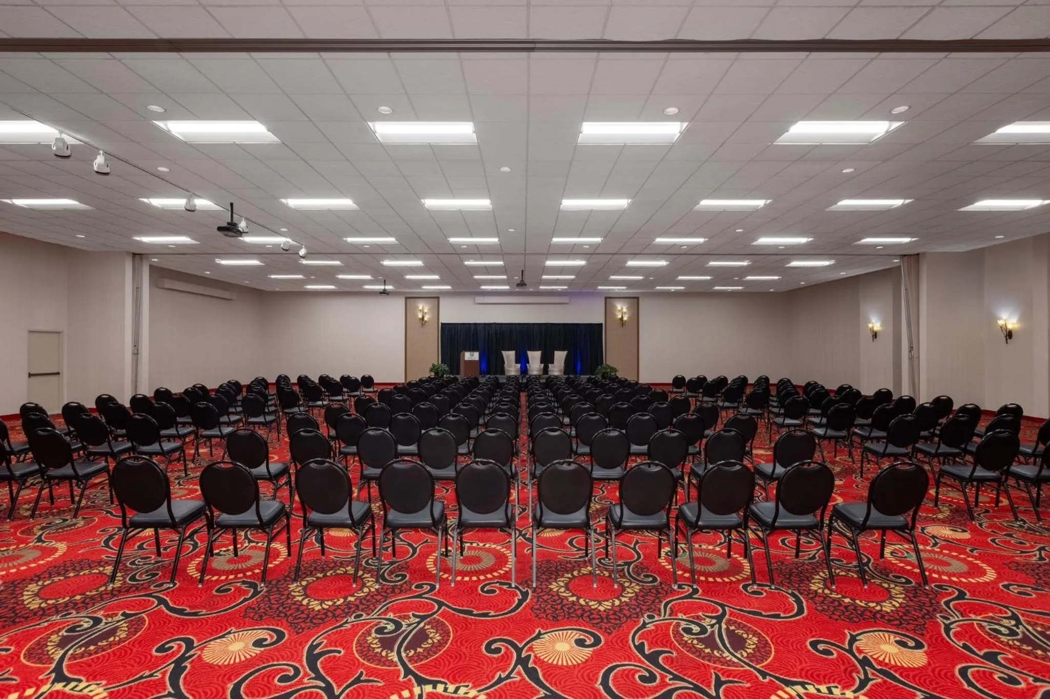 Banquet/Function facilities in Holiday Inn Des Moines-Airport Conf Center by IHG