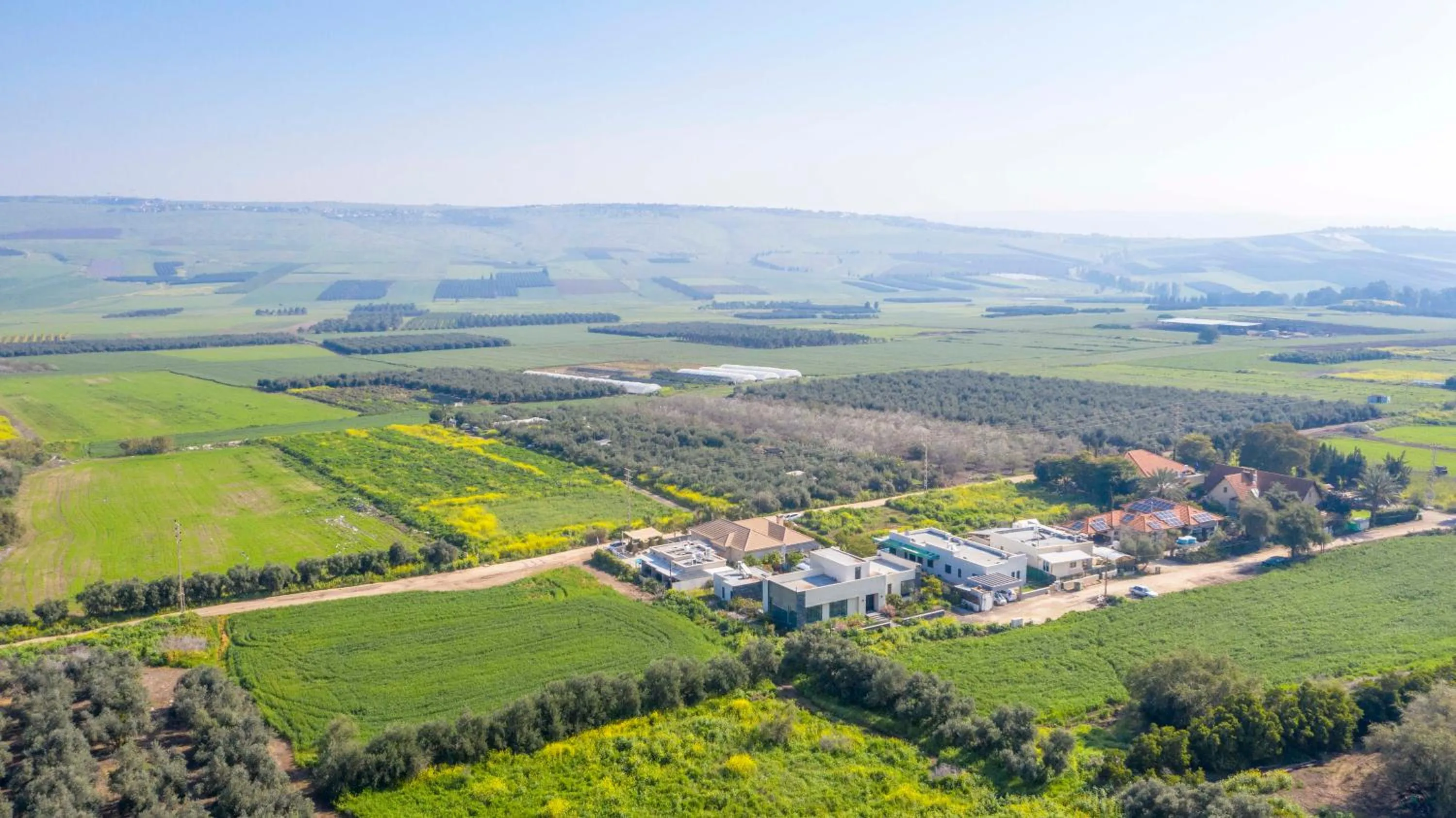 Bird's eye view in Zimmer BaSadot
