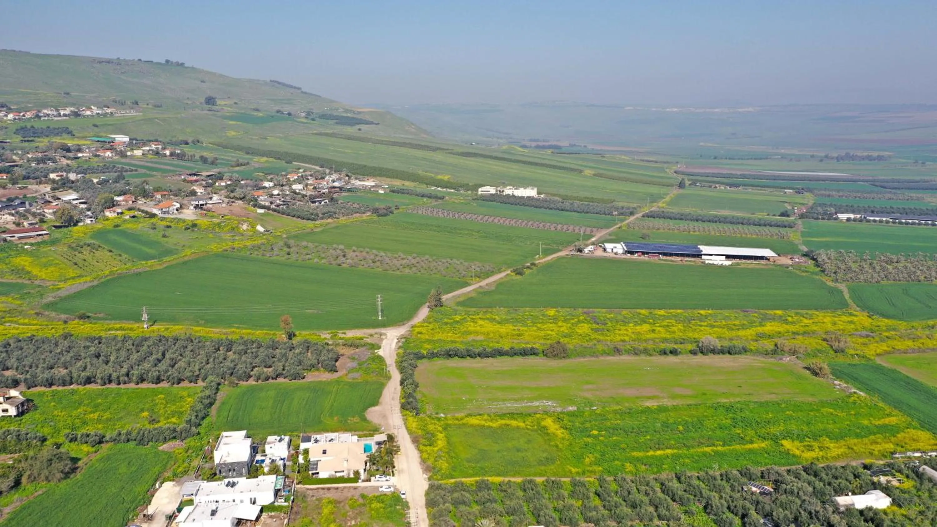 Bird's eye view in Zimmer BaSadot