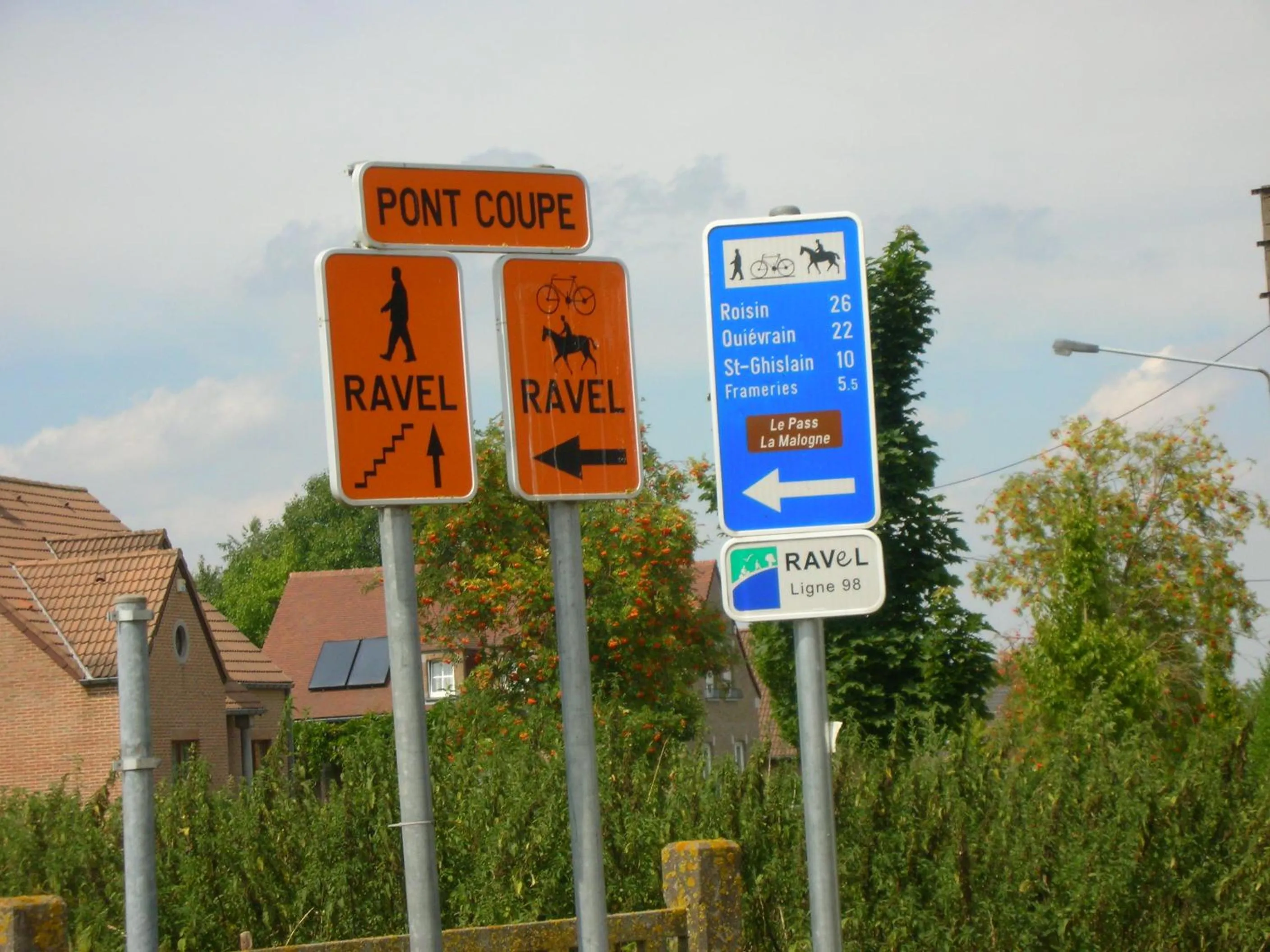 Nearby landmark in La Chrysalide