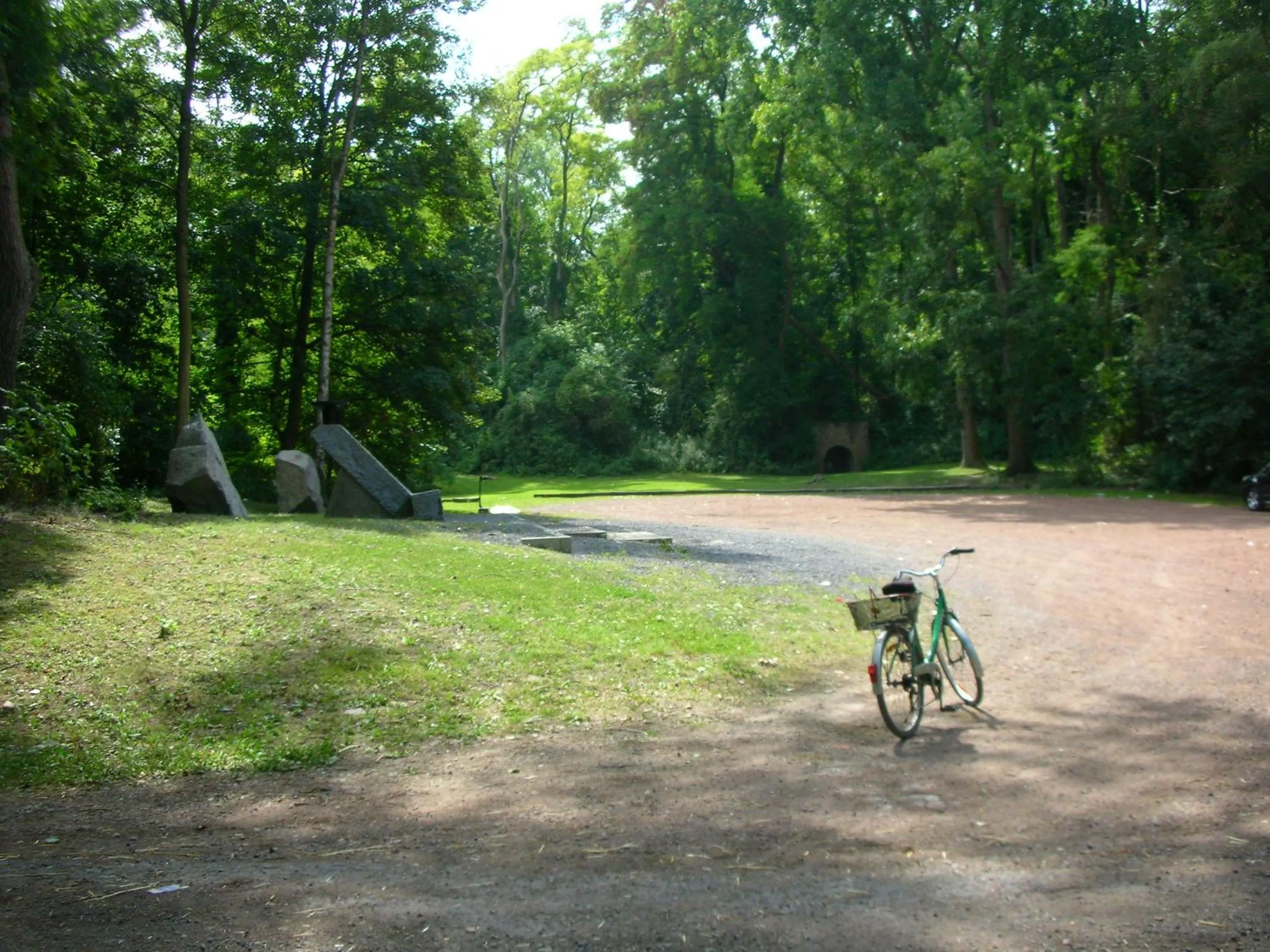 Nearby landmark in La Chrysalide