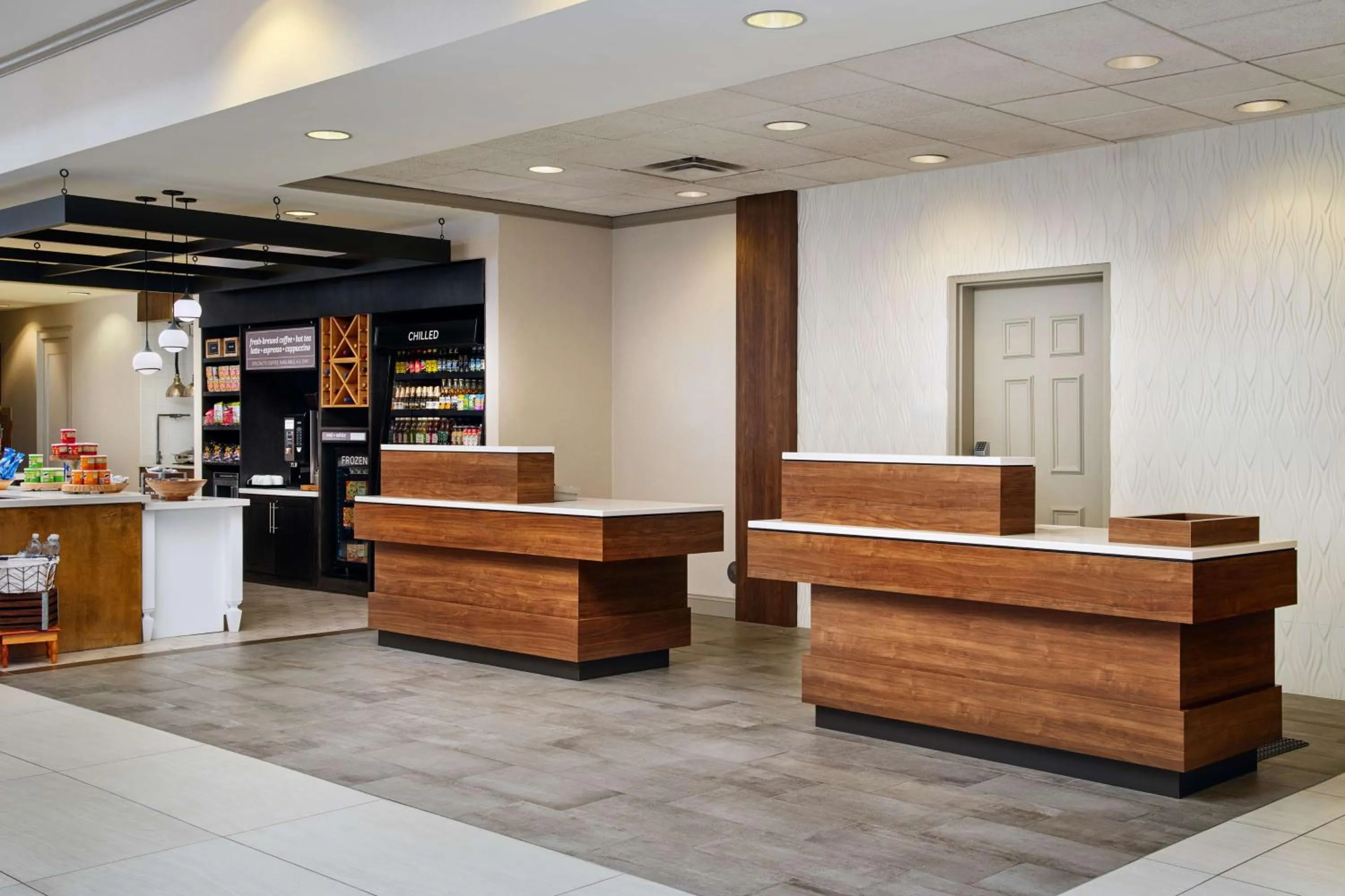 Lobby or reception in Hilton Garden Inn Schaumburg