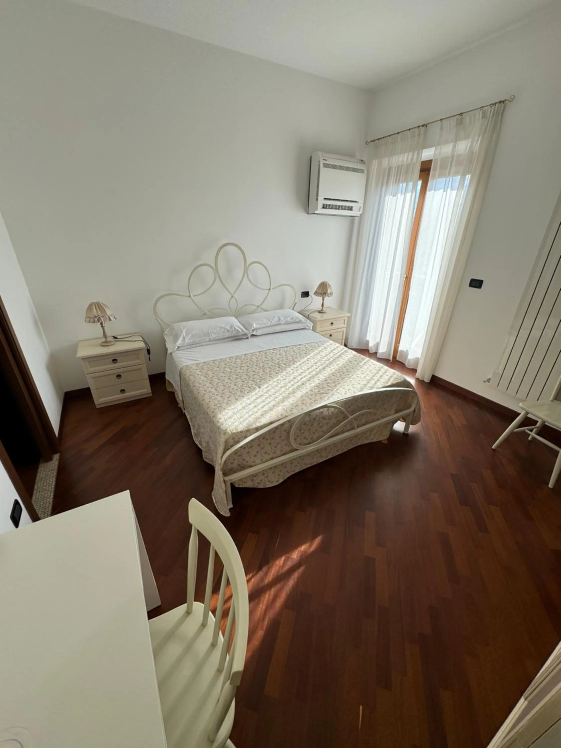 Bed in Villa Emilia
