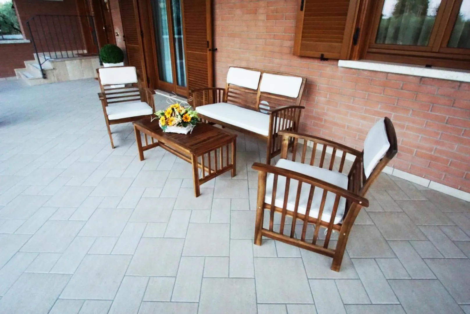 Property building in Villa Emilia