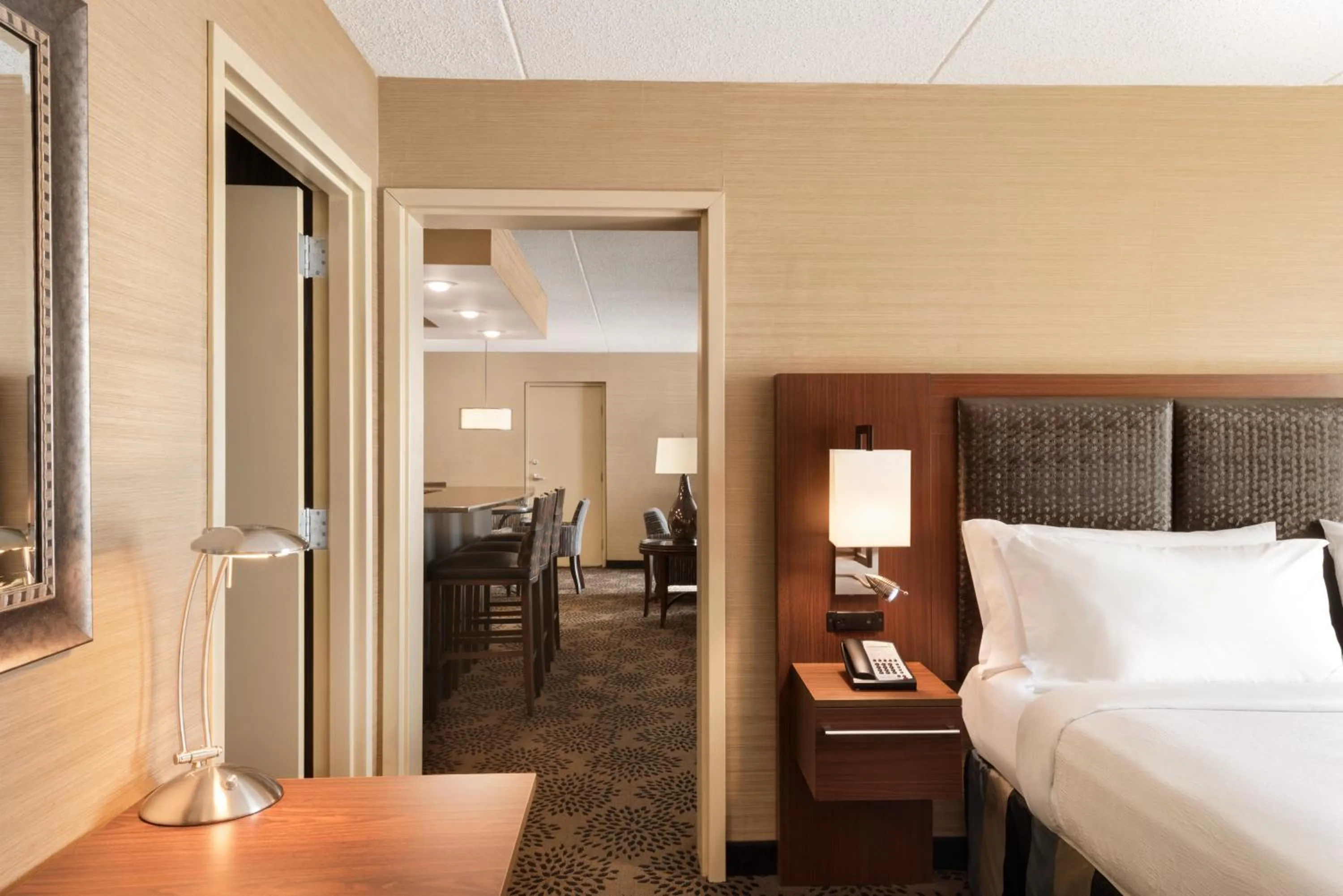 Bedroom, Bed in Holiday Inn Hotel & Suites Des Moines-Northwest by IHG