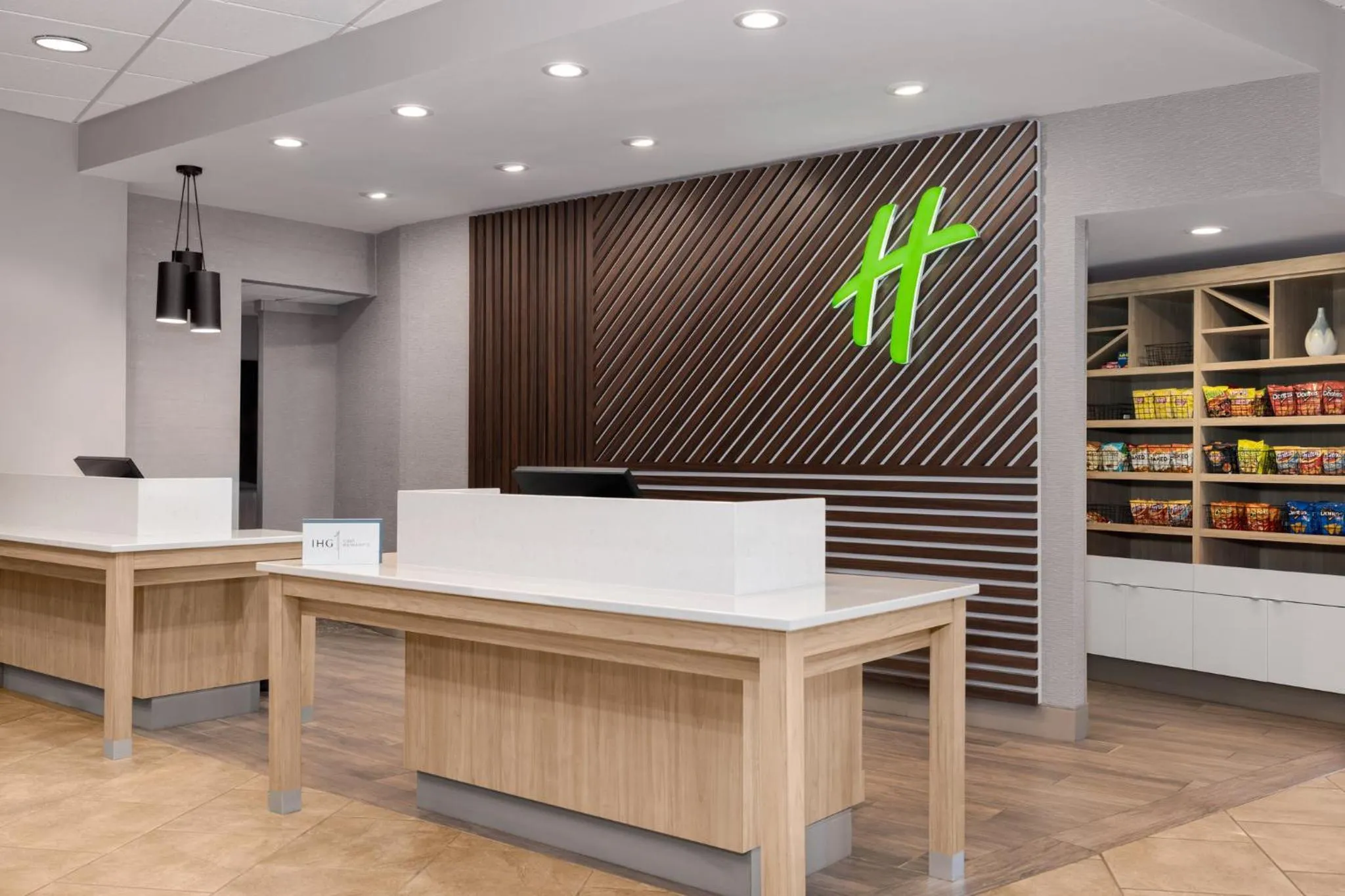 Property building in Holiday Inn Hotel & Suites Des Moines-Northwest by IHG