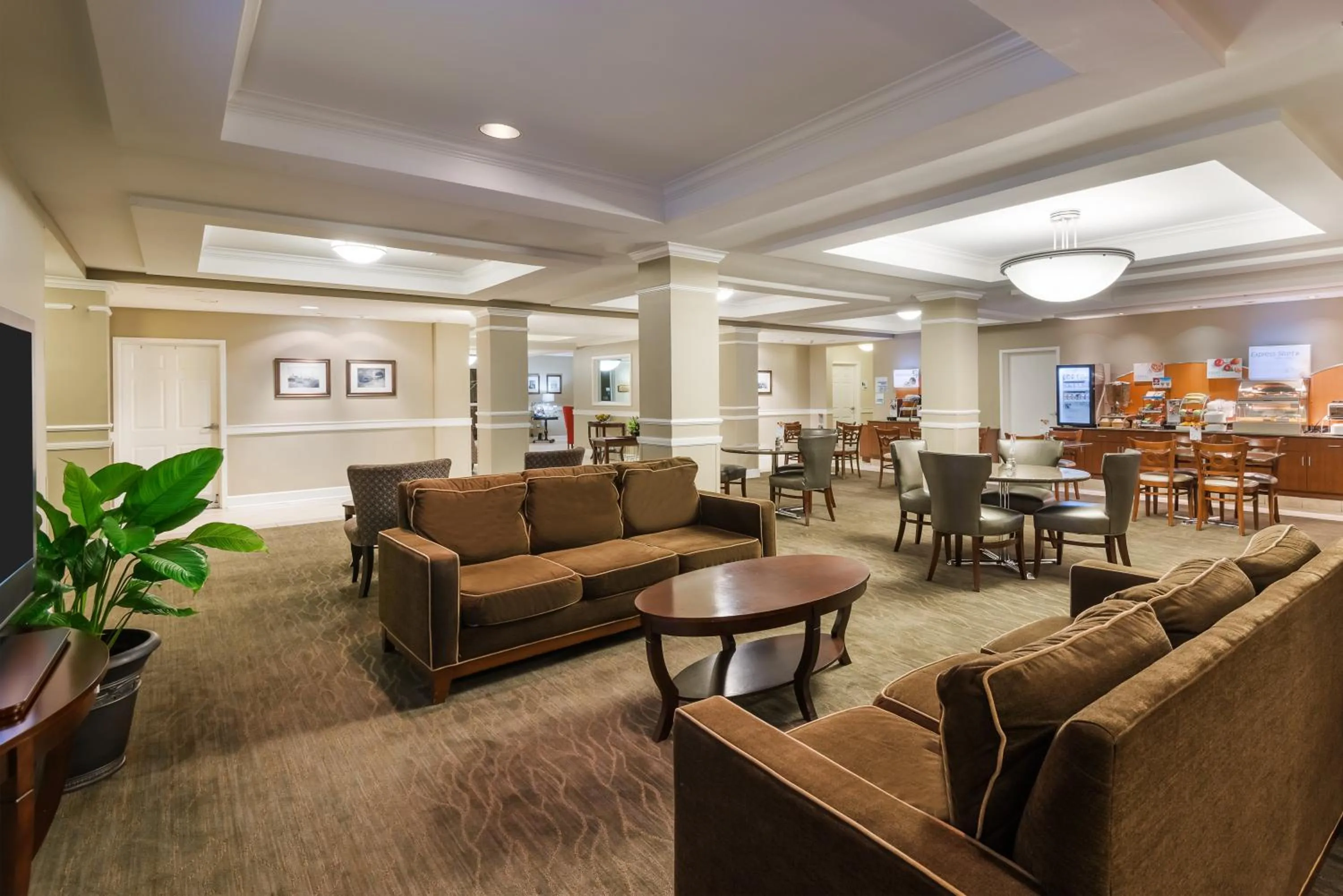 Property building in Holiday Inn Express Hotel & Suites New Iberia - Avery Island by IHG