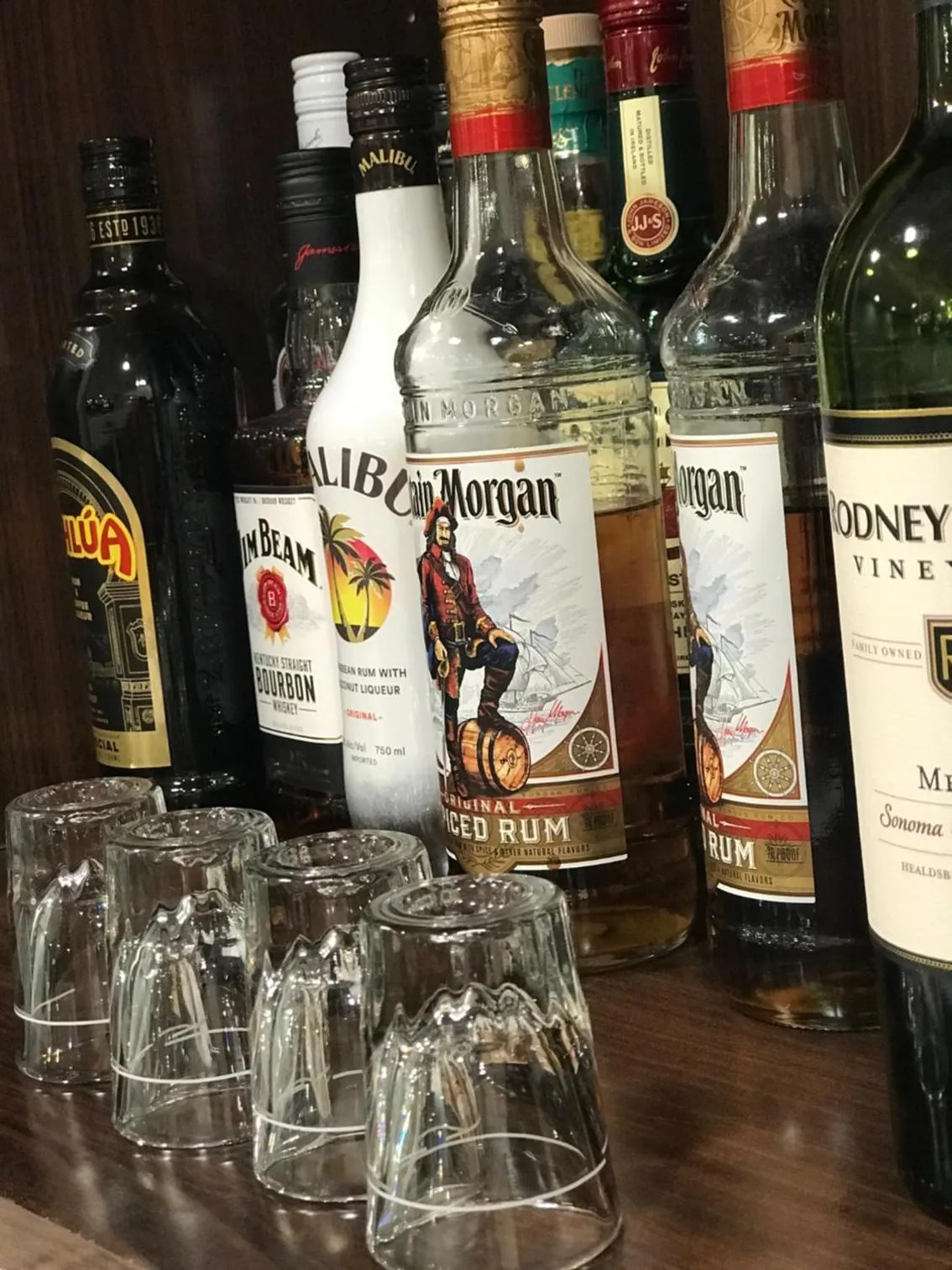 Lounge or bar in Holiday Inn Hotel & Suites Ann Arbor University of Michigan Area by IHG