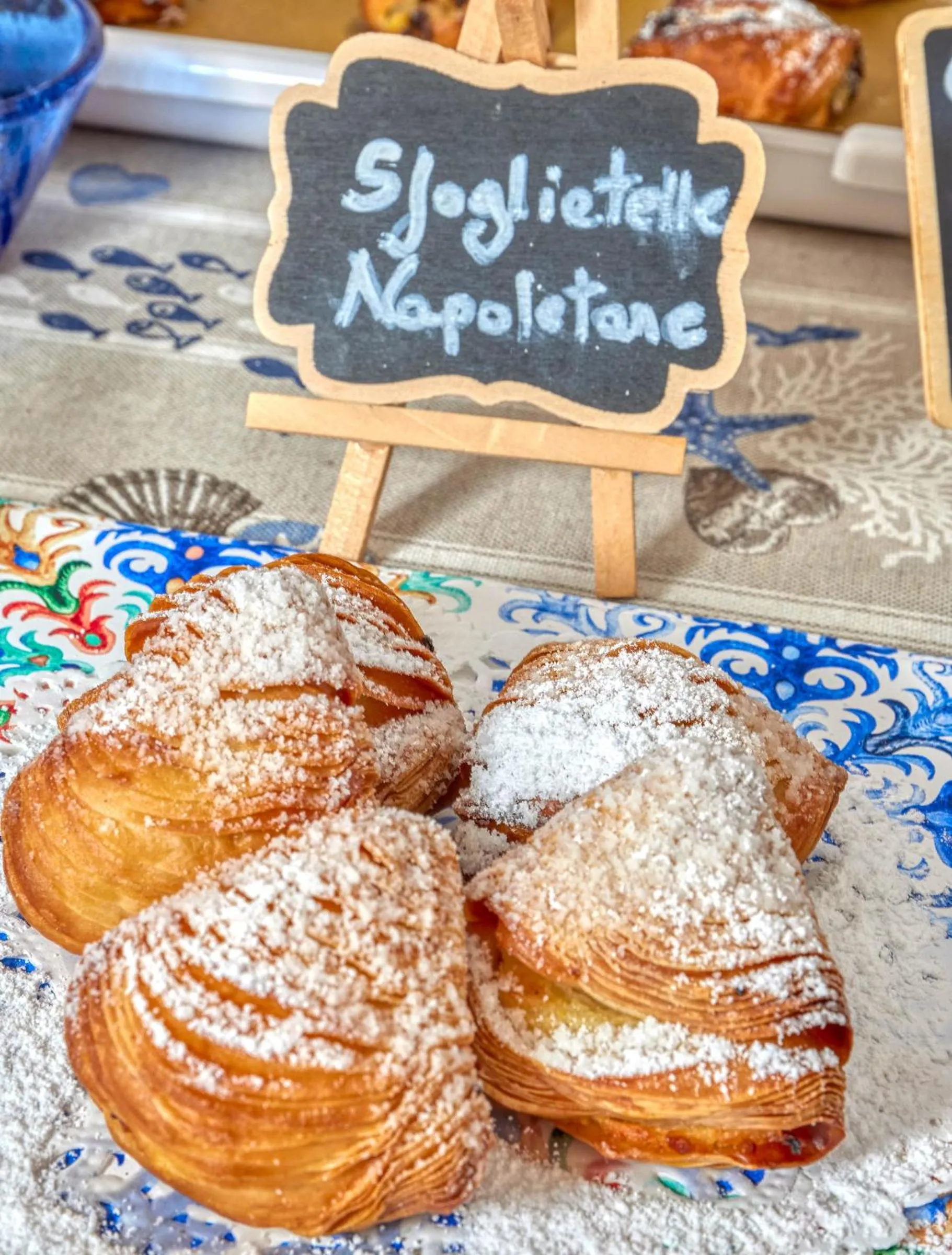 Food and drinks in Hotel Victoria Place