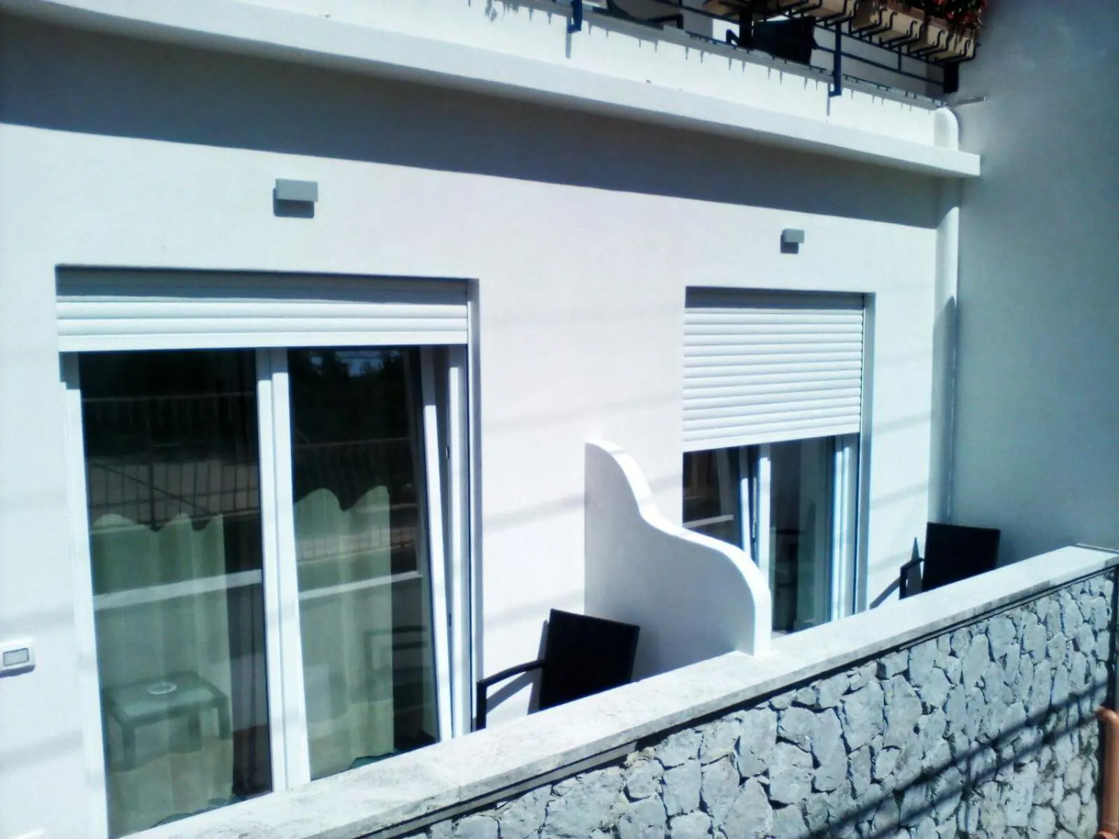 Property building in Hotel Victoria Place