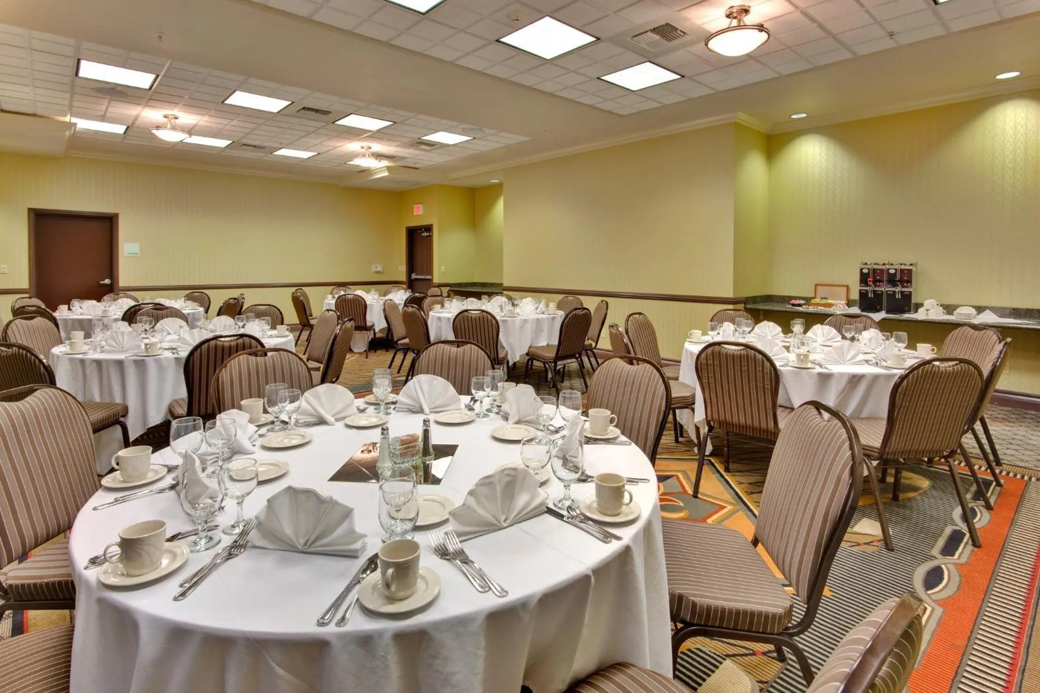 Banquet/Function facilities in Holiday Inn & Suites Bakersfield by IHG