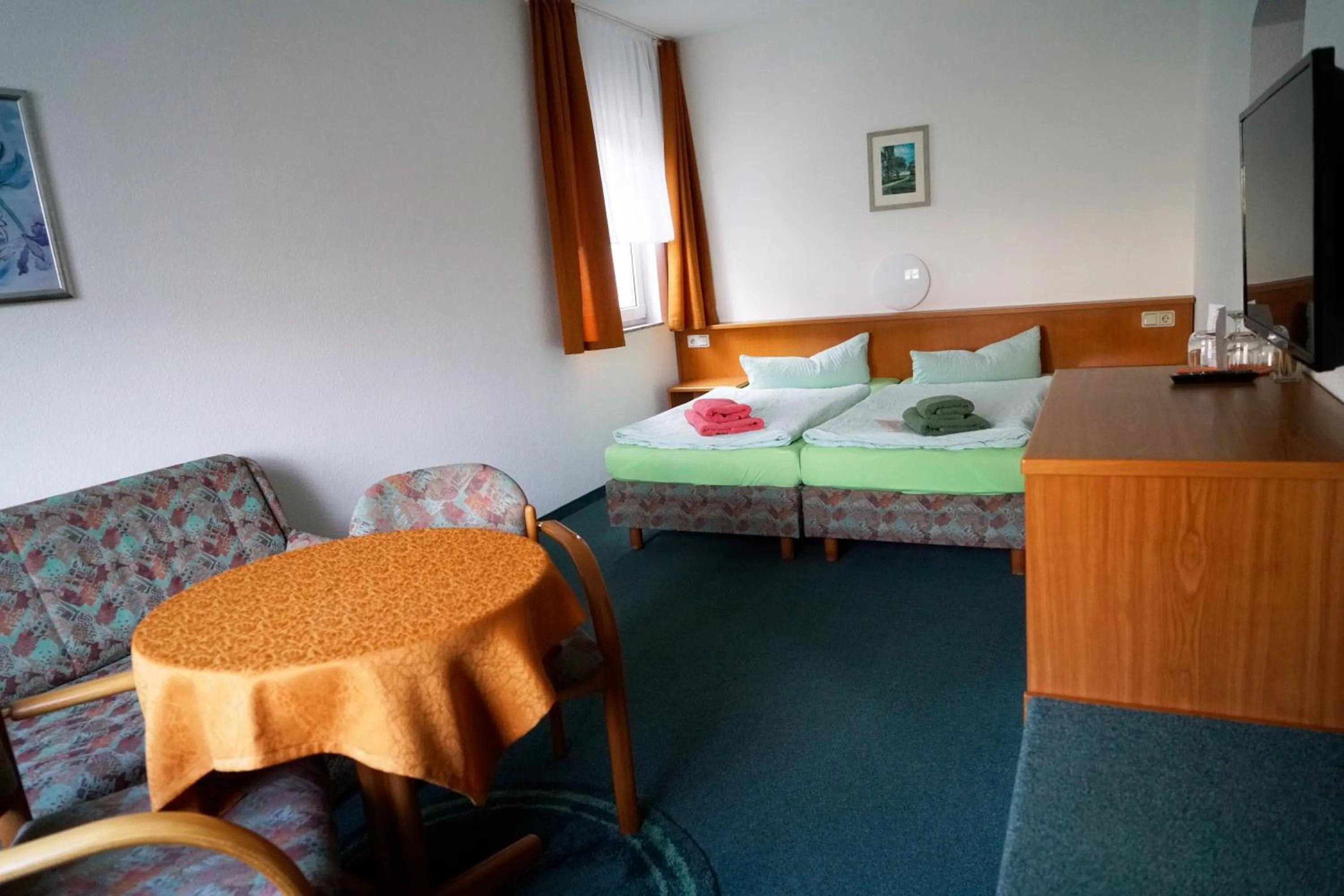 Bed in Hotel & Pension Aßmann