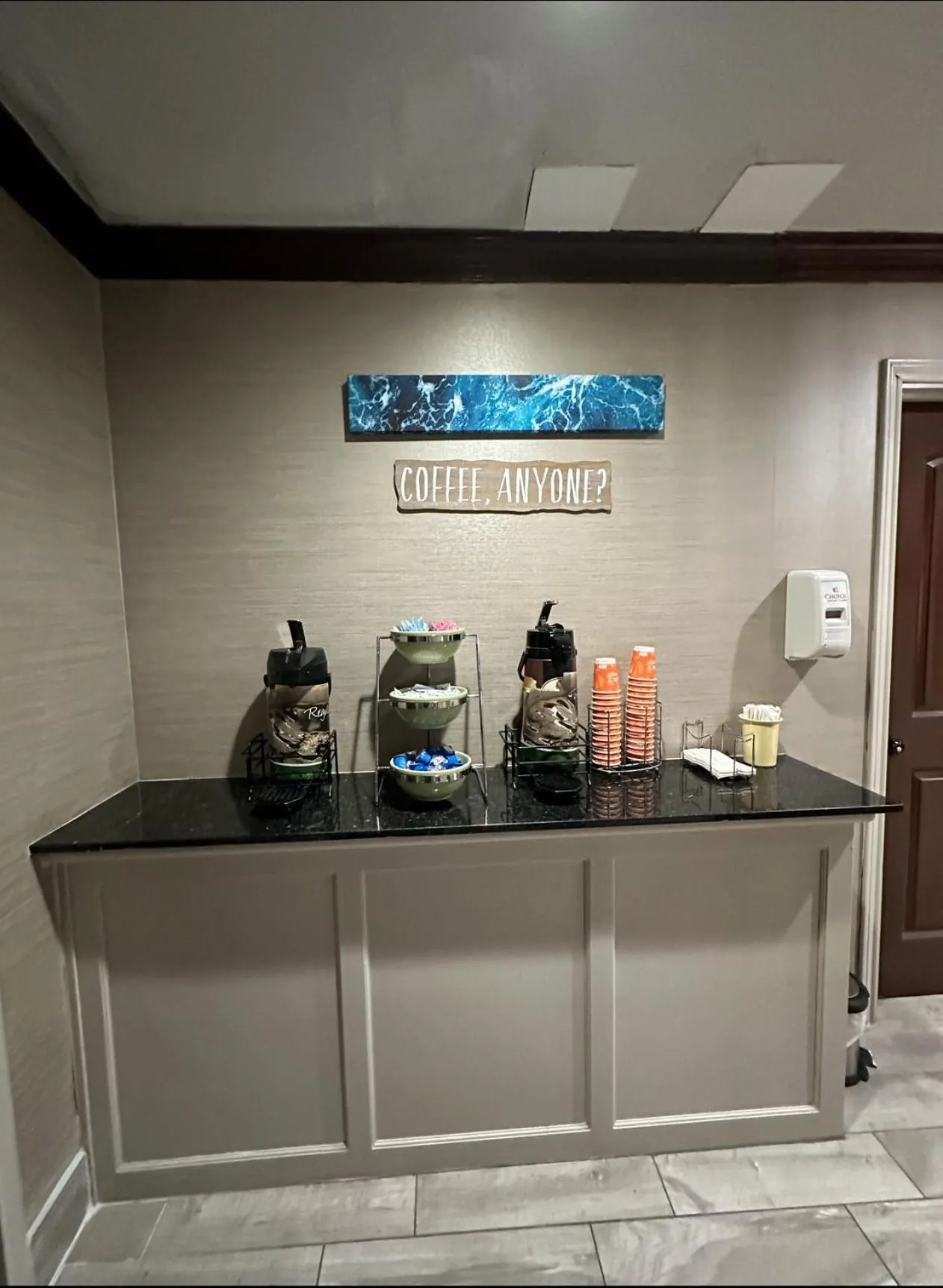 Coffee/tea facilities in Quality Inn Hillsboro