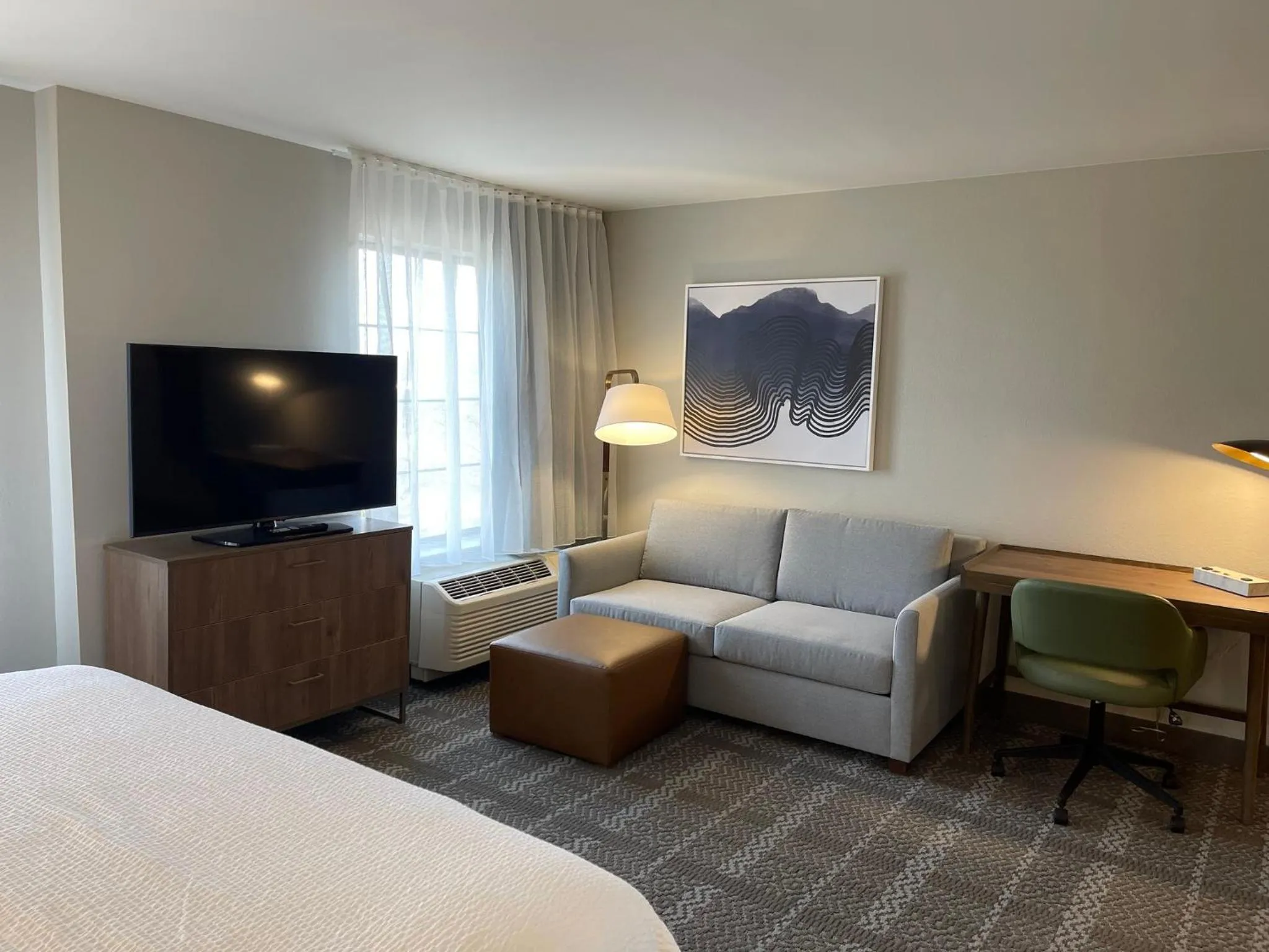 Photo of the whole room, Bed in Staybridge Suites West Des Moines by IHG