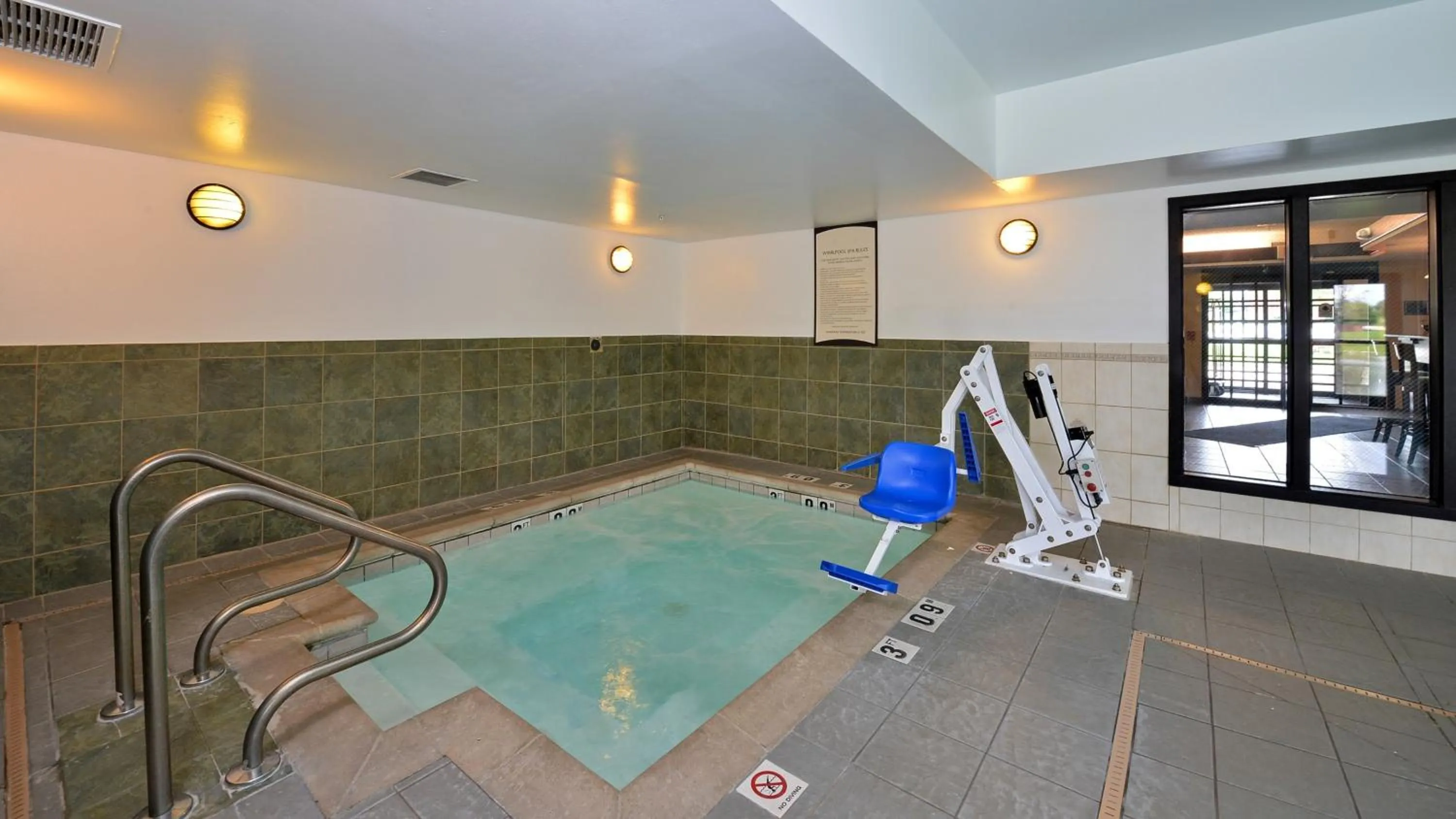 Swimming pool in Staybridge Suites West Des Moines by IHG