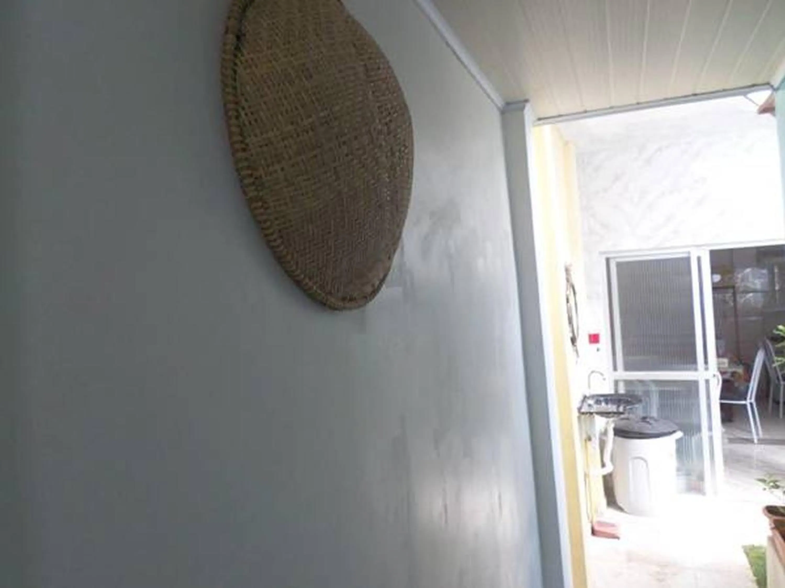 Communal kitchen in Pousada Piratas Di San Rocco