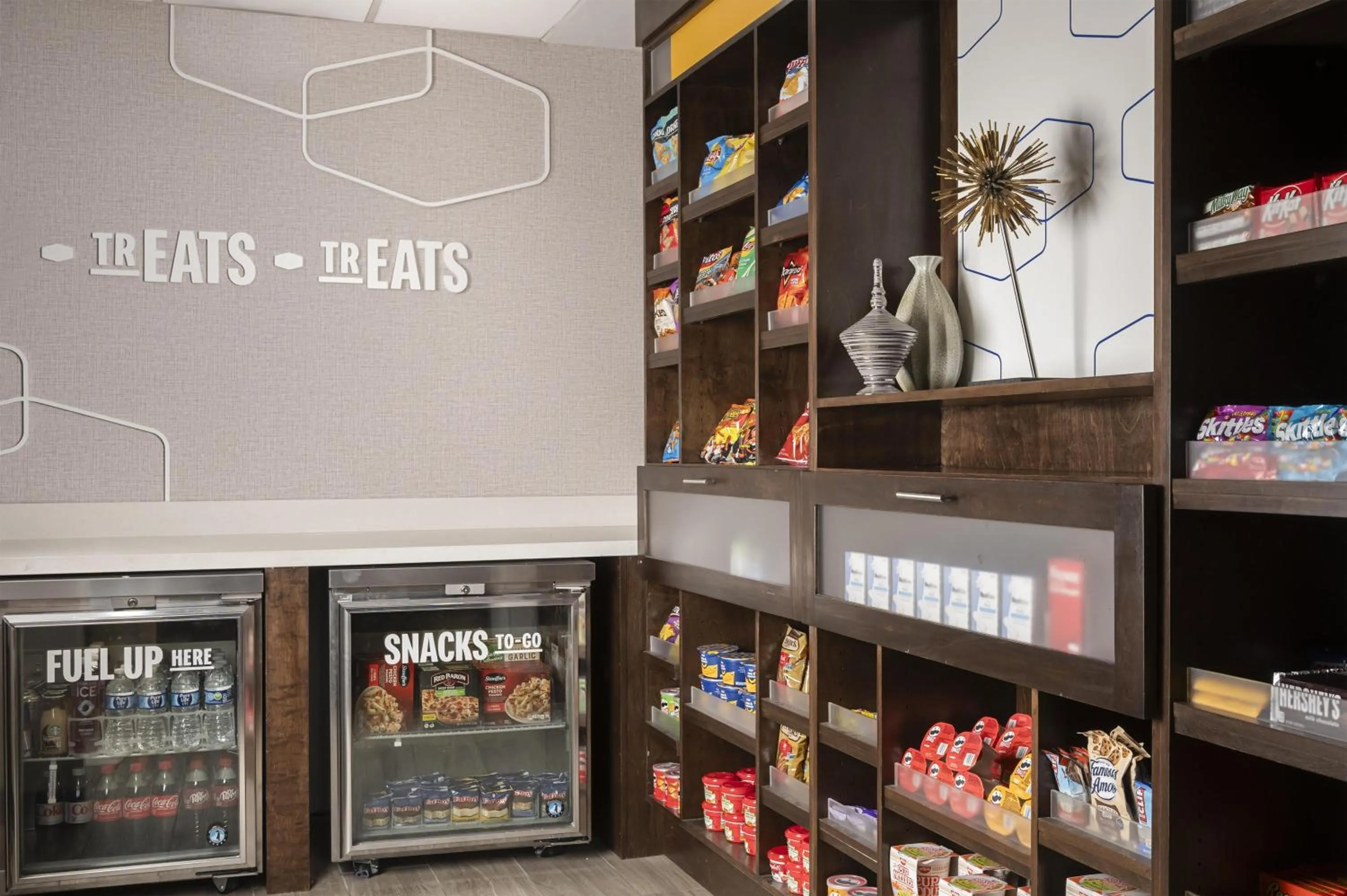 Restaurant/places to eat in Hampton Inn & Suites - Mansfield