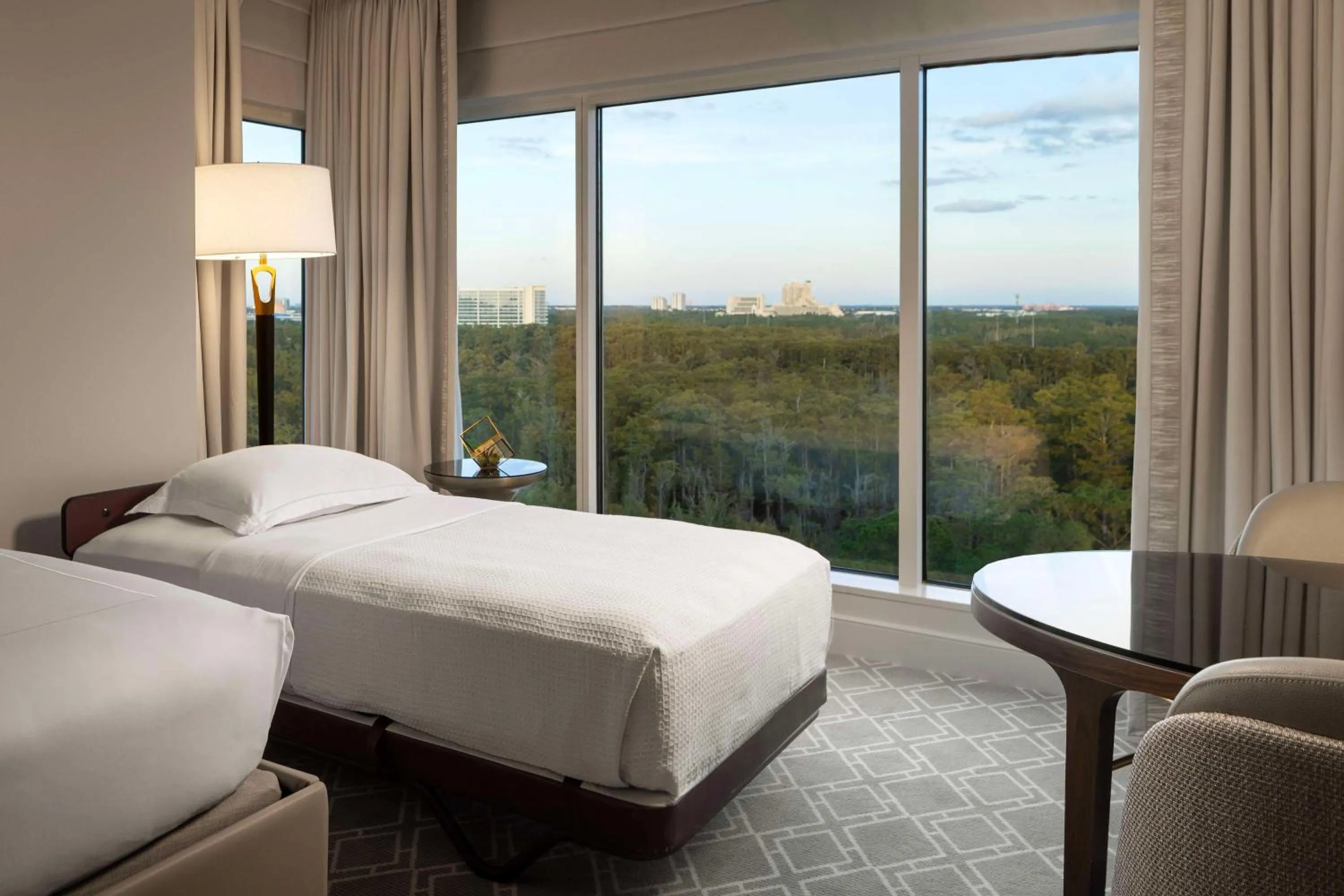 View (from property/room), Bed in Waldorf Astoria Orlando - An Official Walt Disney World Hotel
