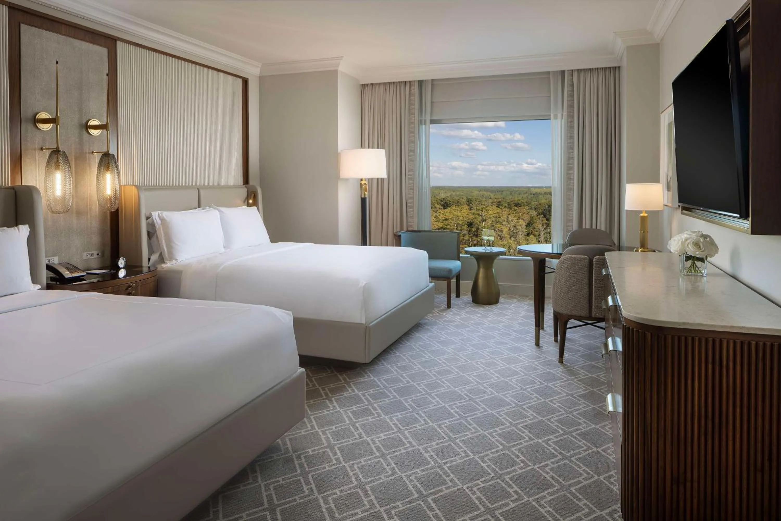 Bed in Waldorf Astoria Orlando - An Official Walt Disney World Hotel
