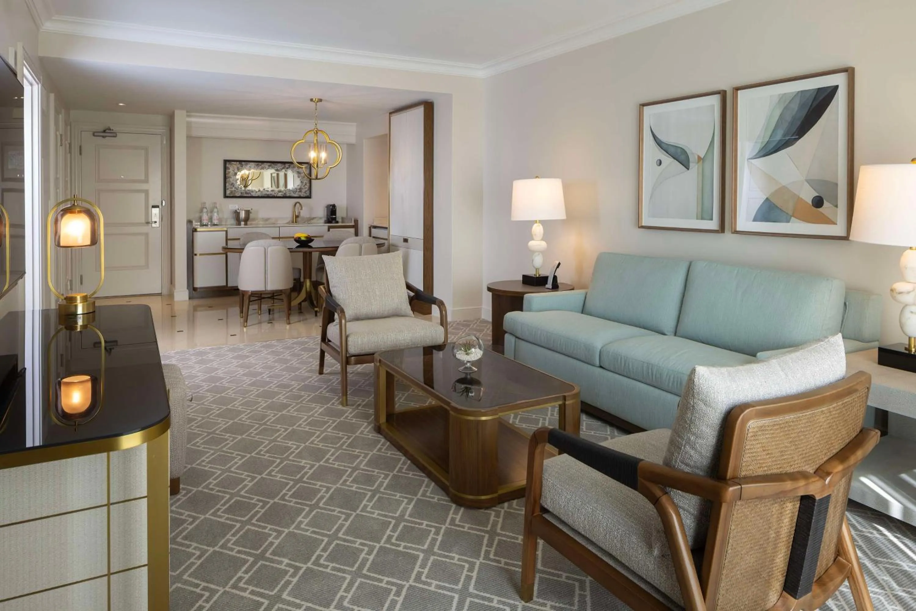 Living room in Waldorf Astoria Orlando - An Official Walt Disney World Hotel
